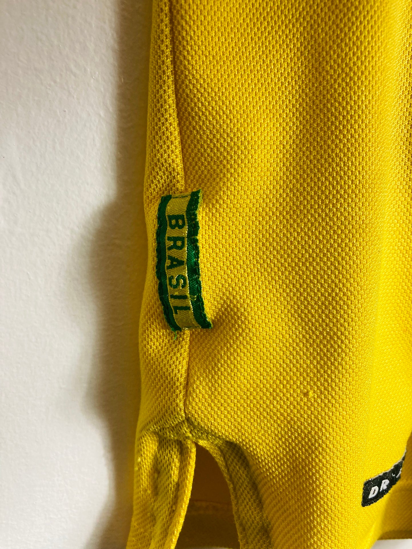 Brazil home football shirt R9 W/C 98 medium