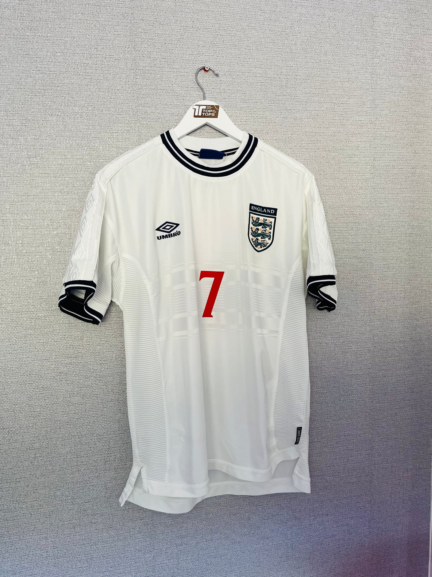 England home football shirt
1999/2000 Beckham Large