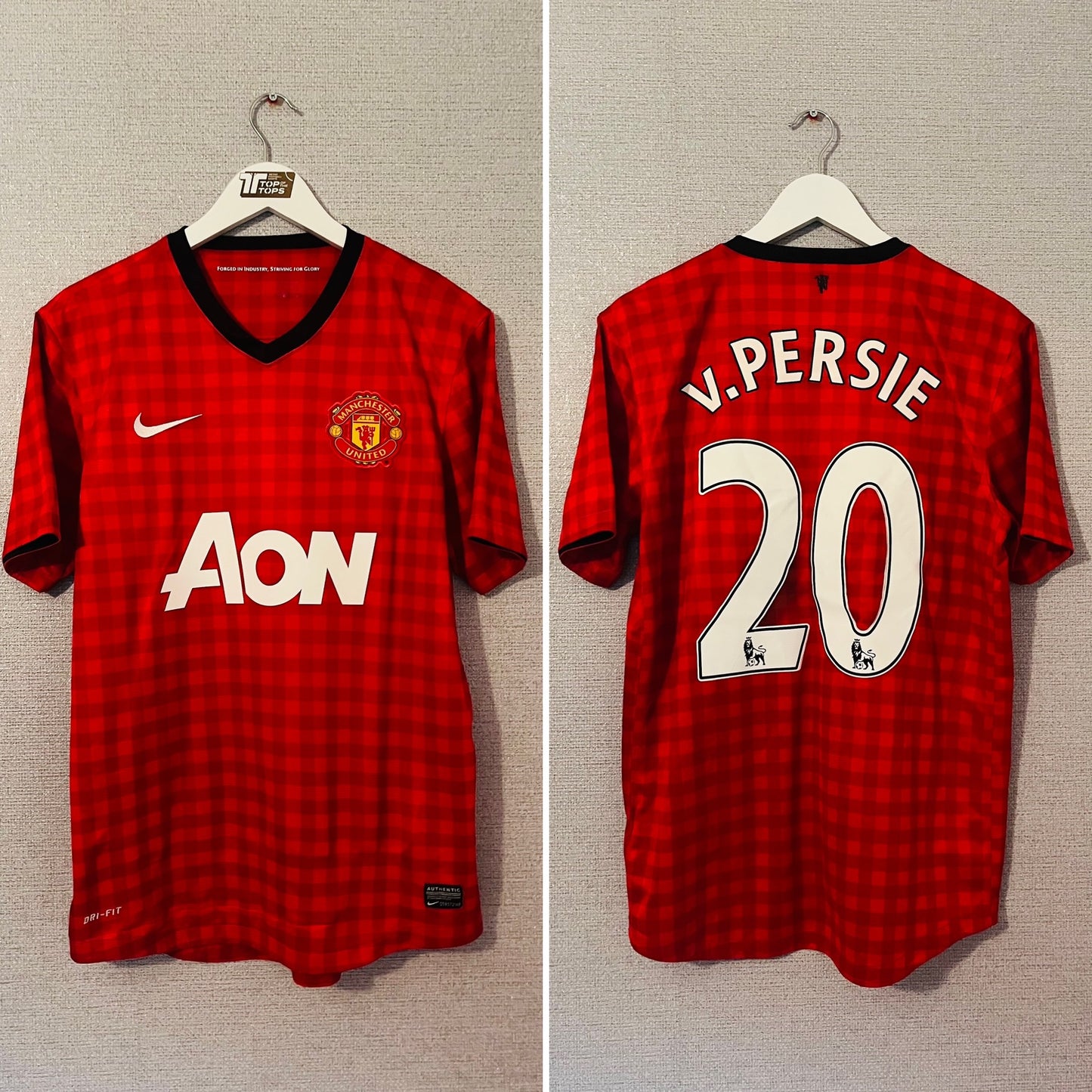 Manchester United home football shirt 2012/13 Van Persie Medium