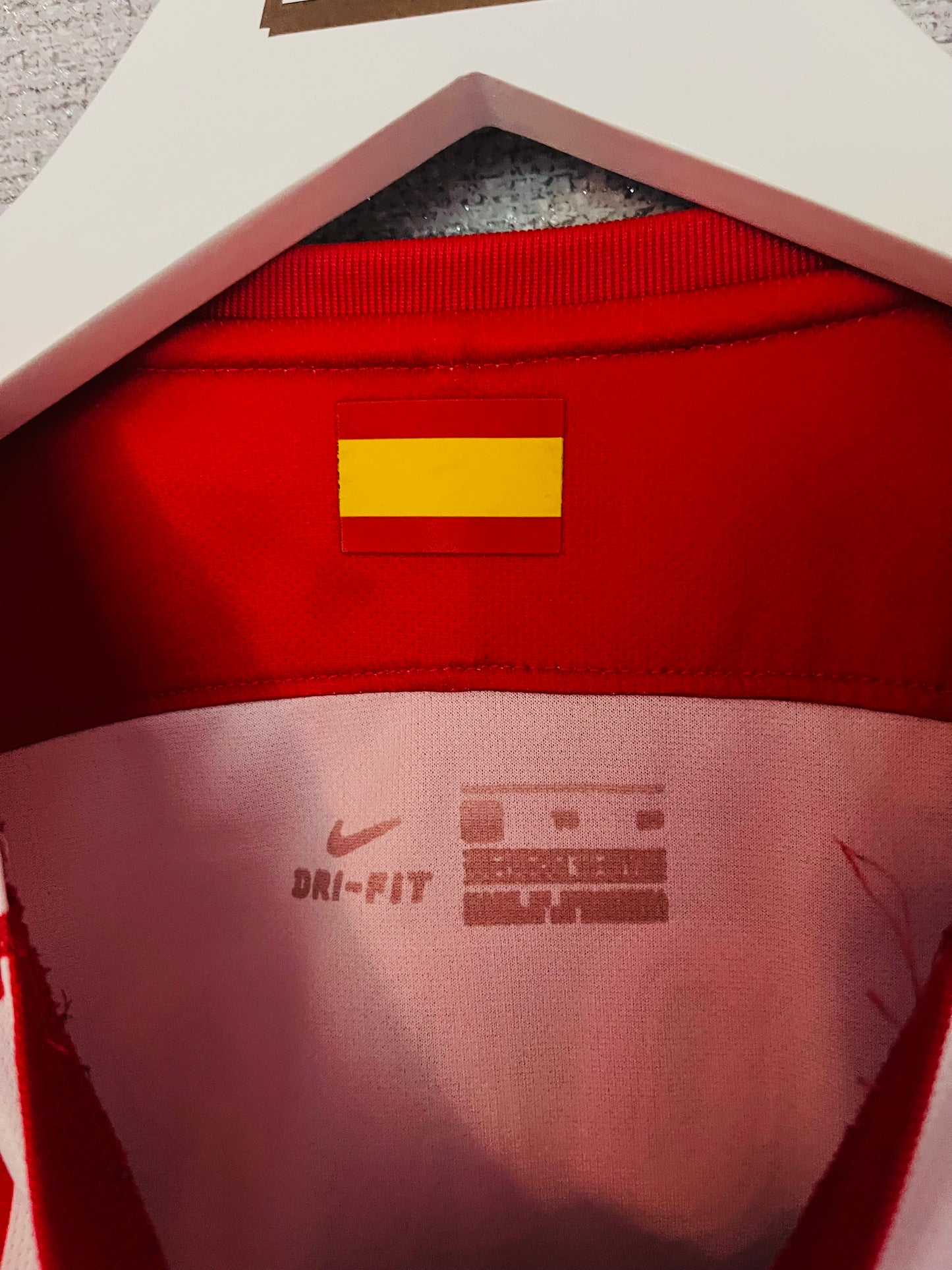 Atletico Madrid home football shirt 2017/18 Torres XL youths