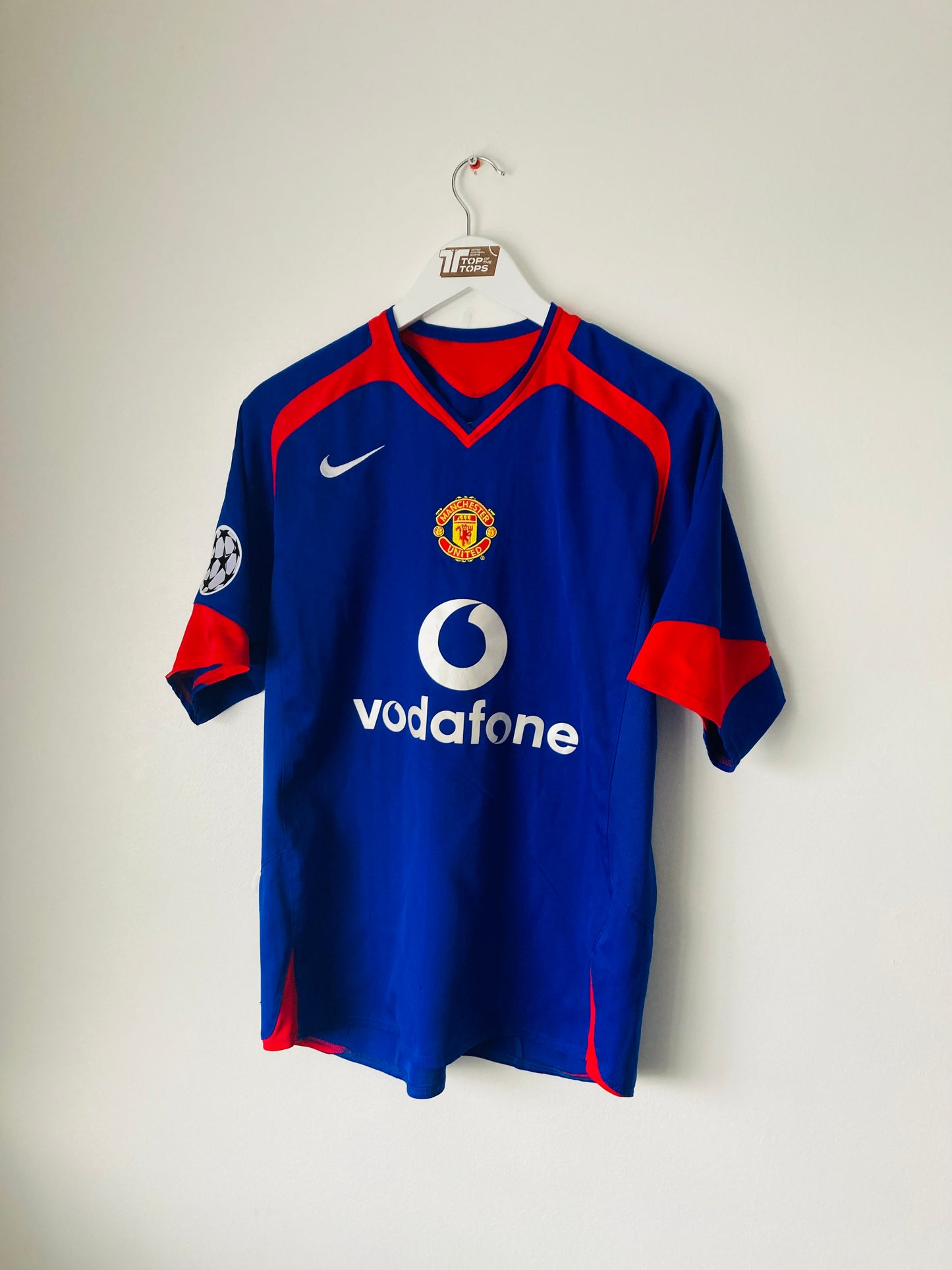Manchester United away football shirt
2005/06 CR7 Medium