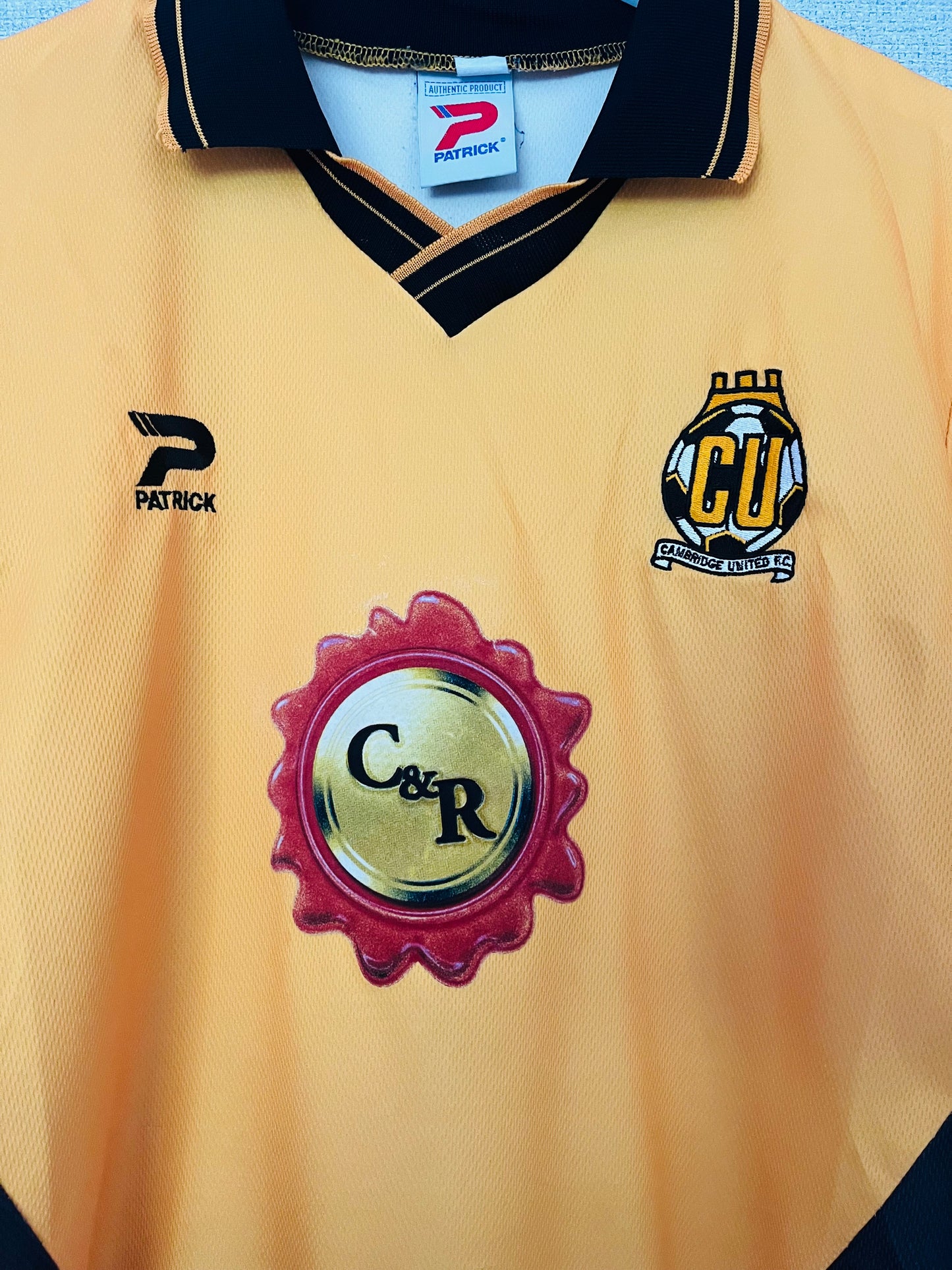 Cambridge United home football shirt 1998/99 Medium