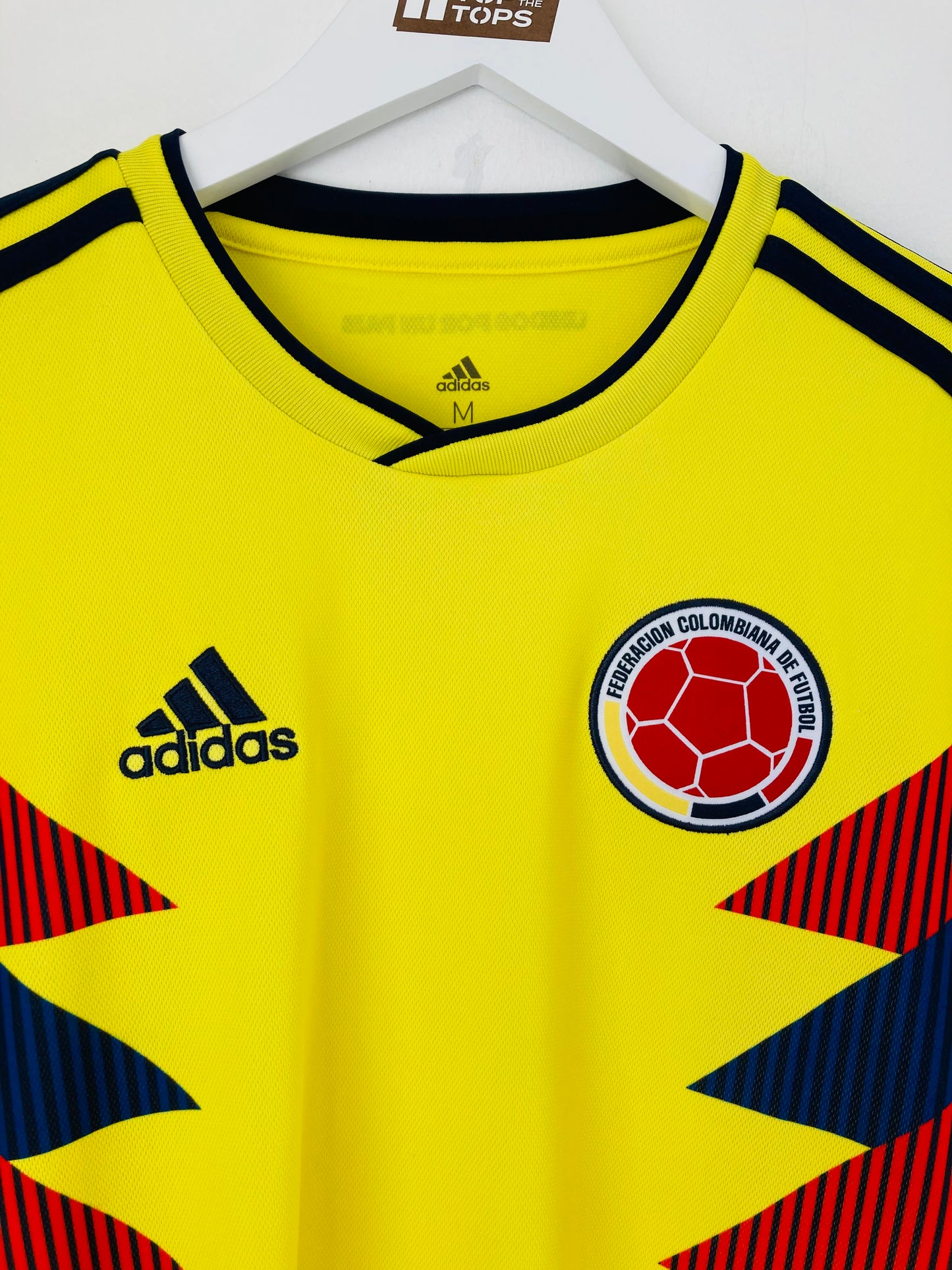 Colombia home football shirt 2018 medium