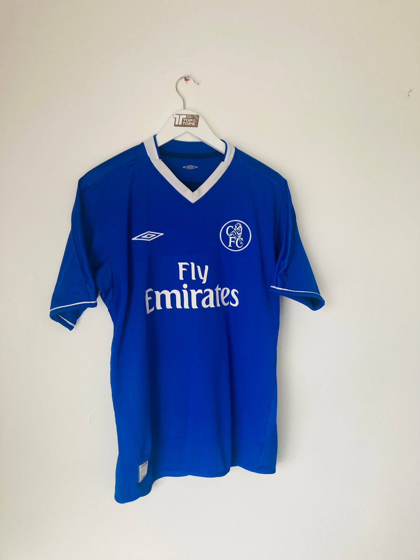 Chelsea home football shirt
2003/04 Zola Medium