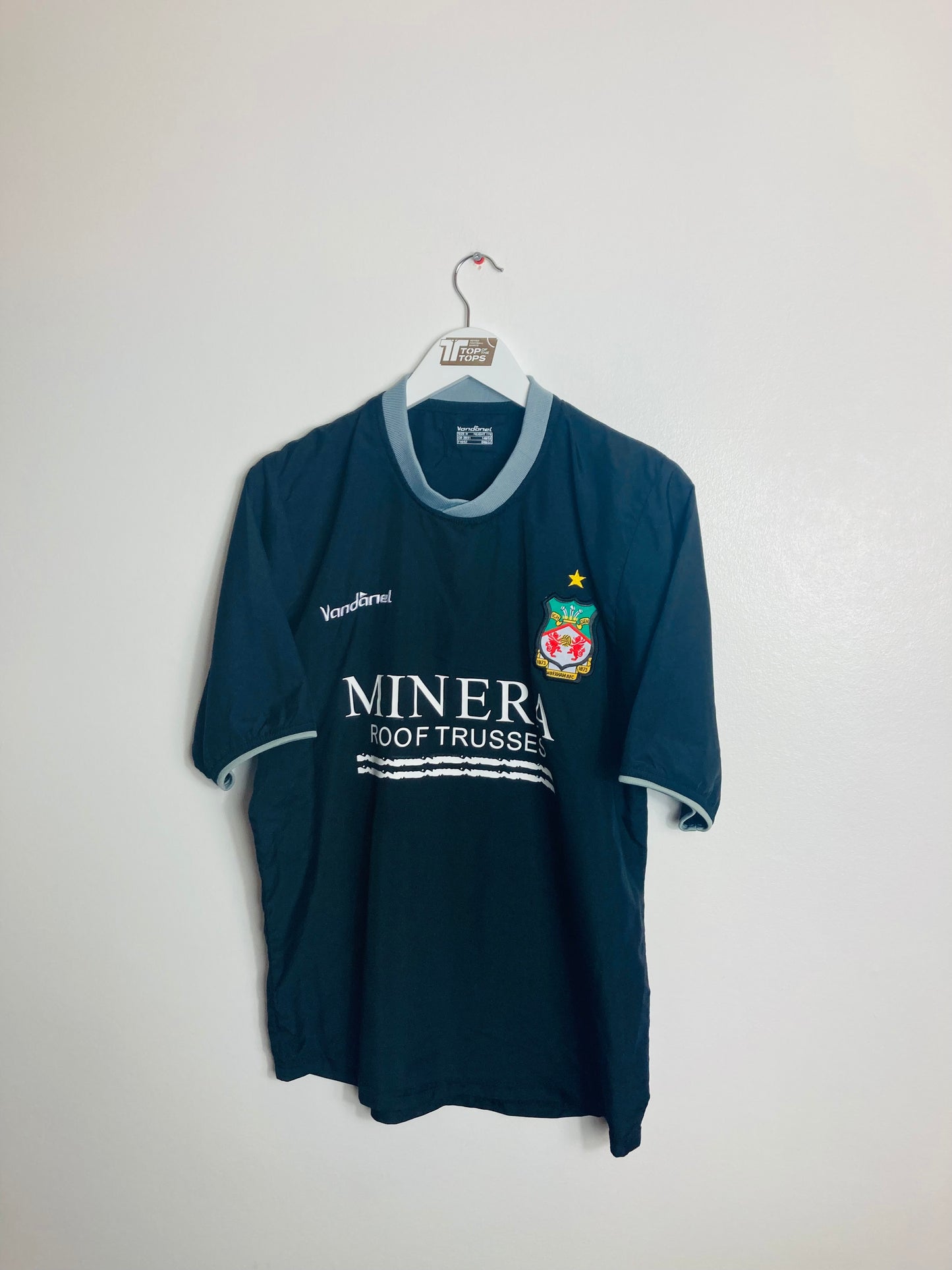 Wrexham away football shirt
2004/05 Medium
