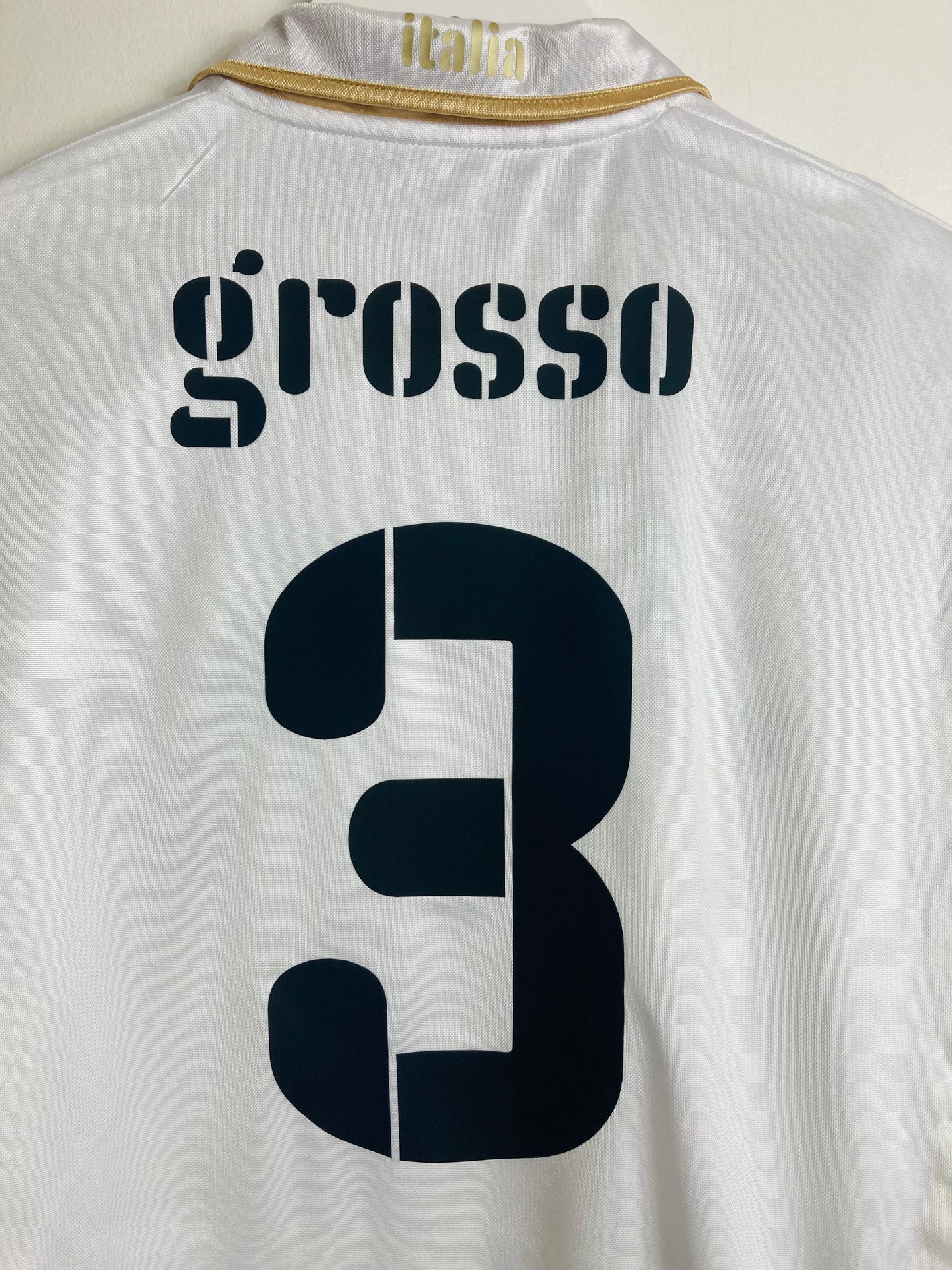 Italy away football shirt
Euro 2008 Grosso Large