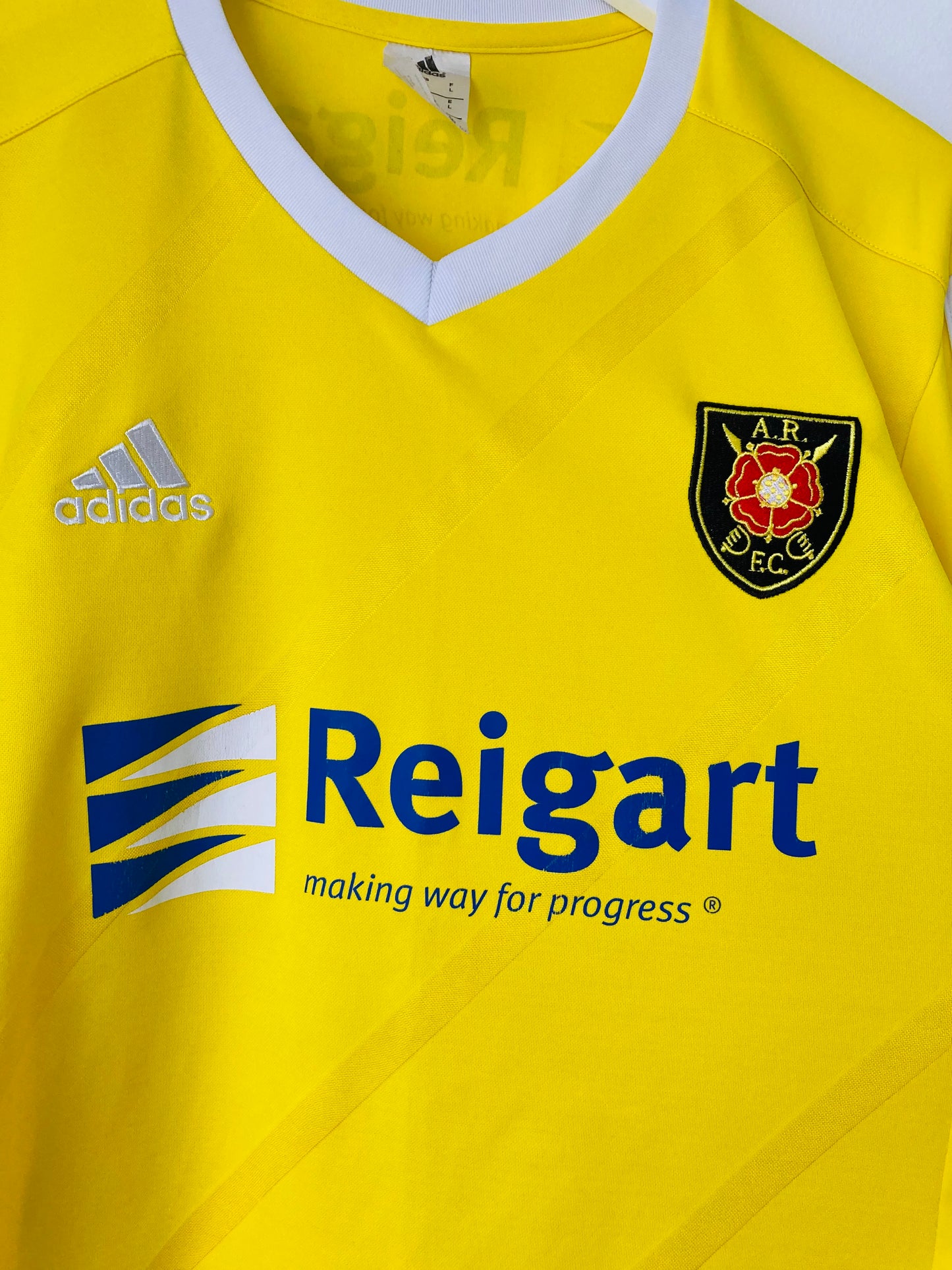 Albion Rovers home football shirt
2015/16 Large