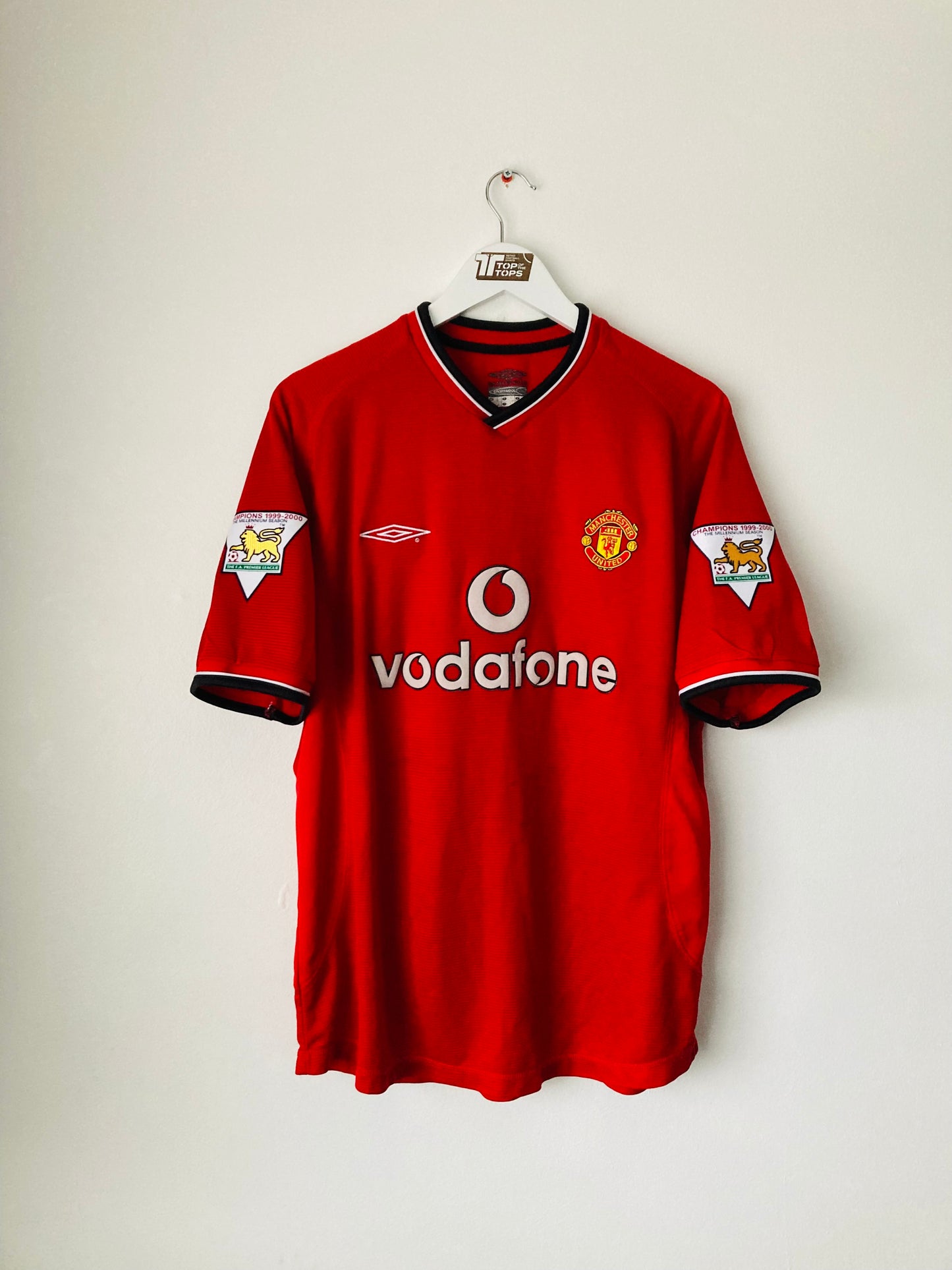 Manchester United home football shirt 2000/02
Beckham Large