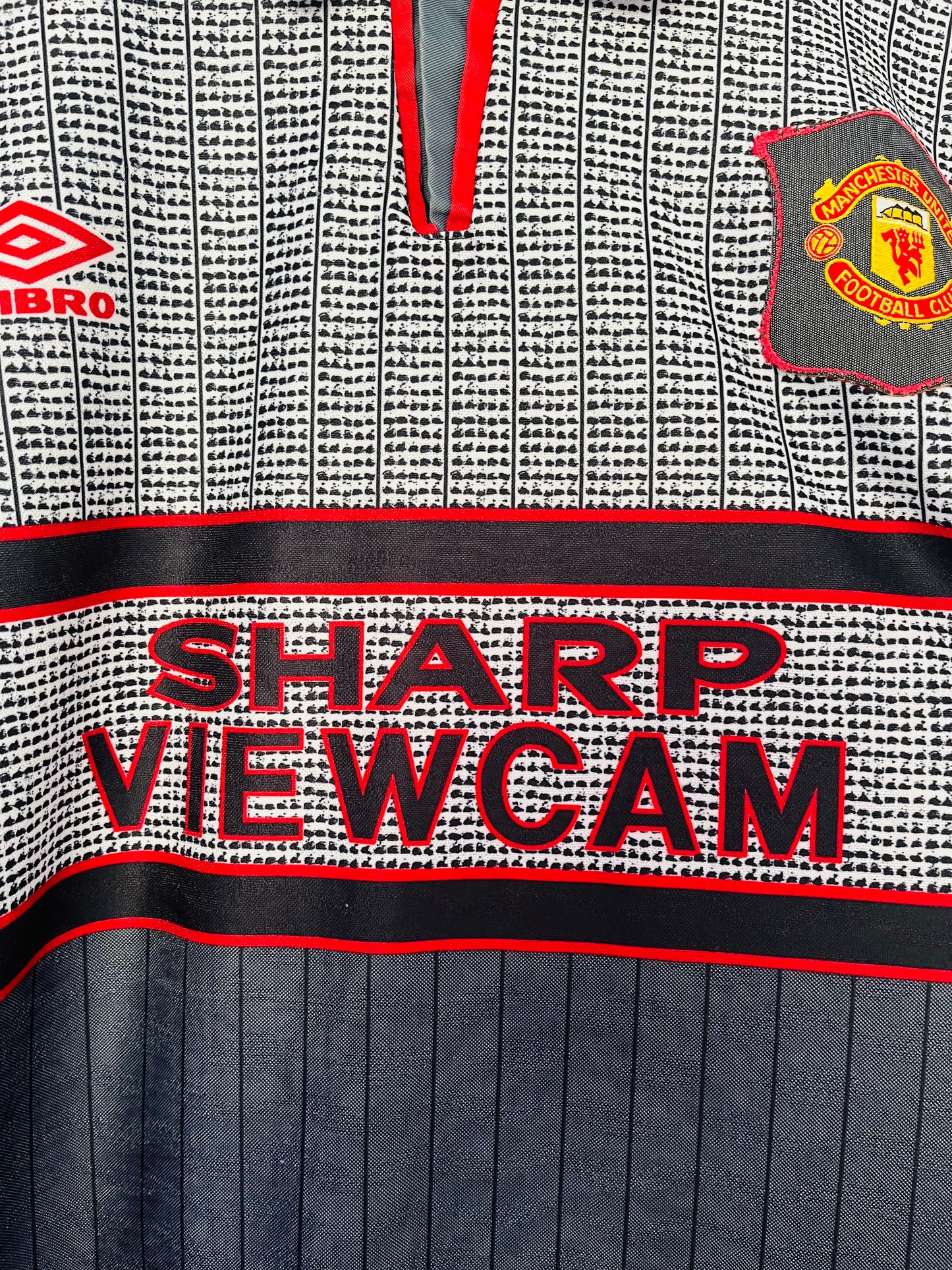 Manchester United away football shirt 1995/96 Cantona XL