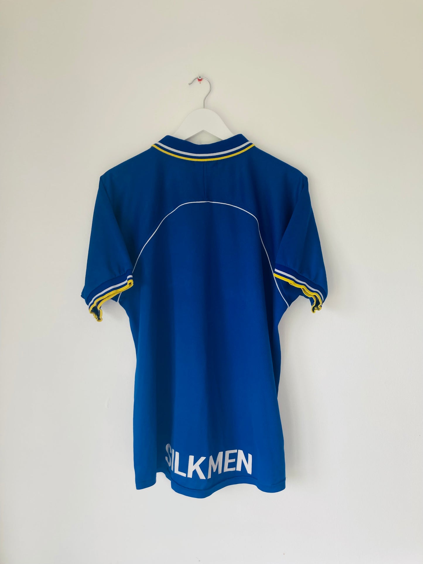 Macclesfield Town home football shirt 2001/03 Large