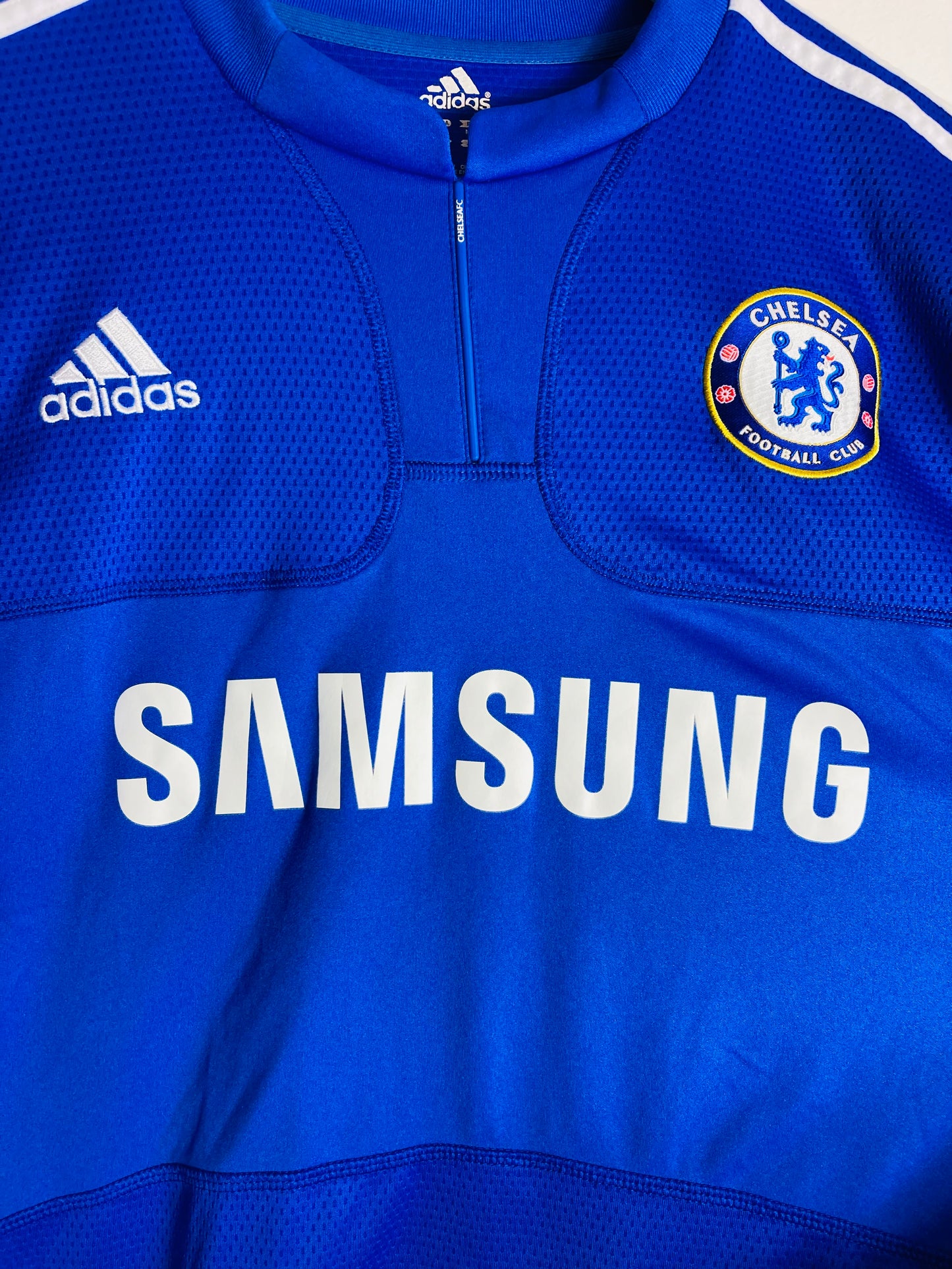 Chelsea home football shirt 2009/10 Drogba Medium
