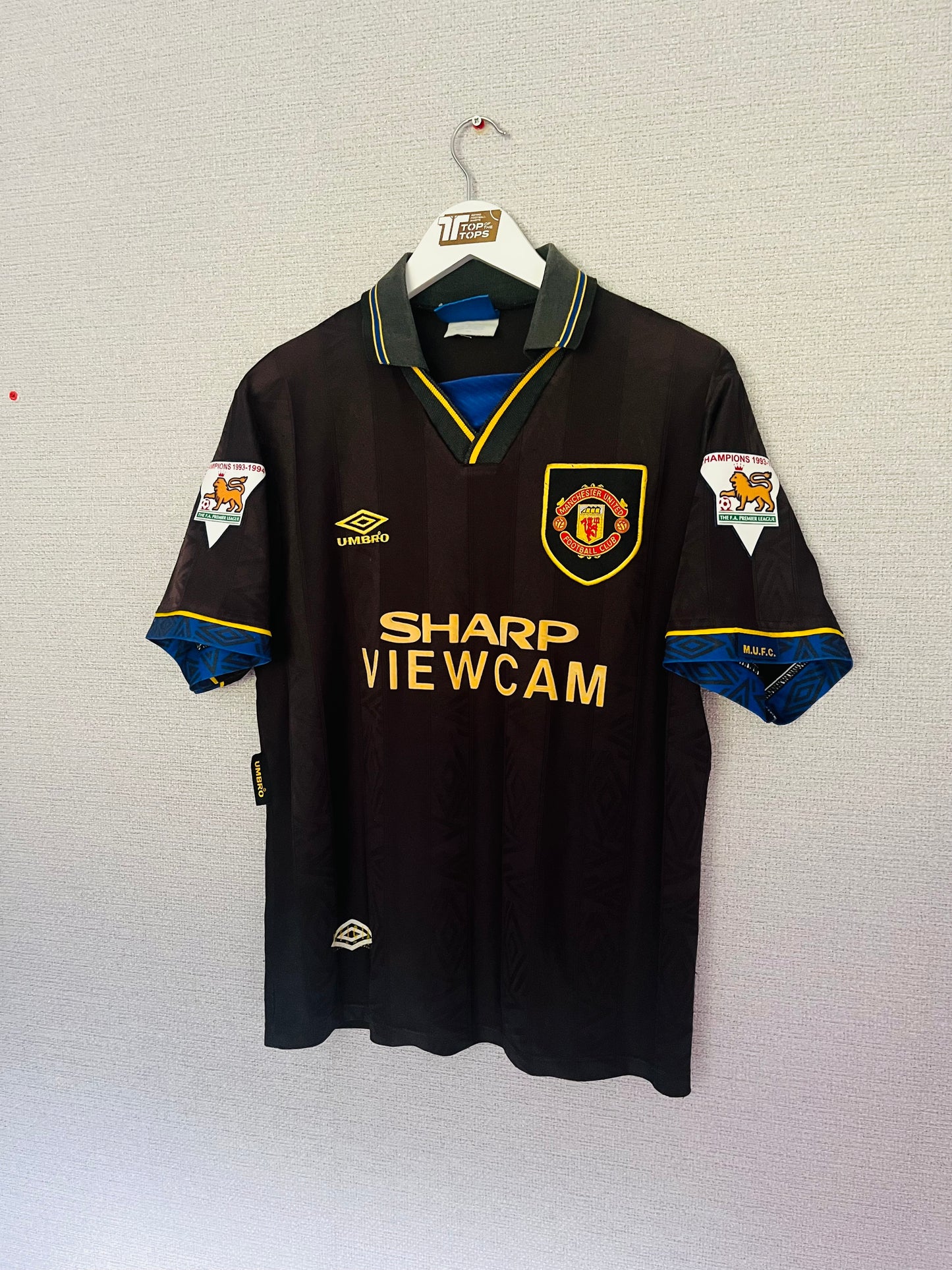 Manchester United away football shirt 1994/95 Cantona Medium