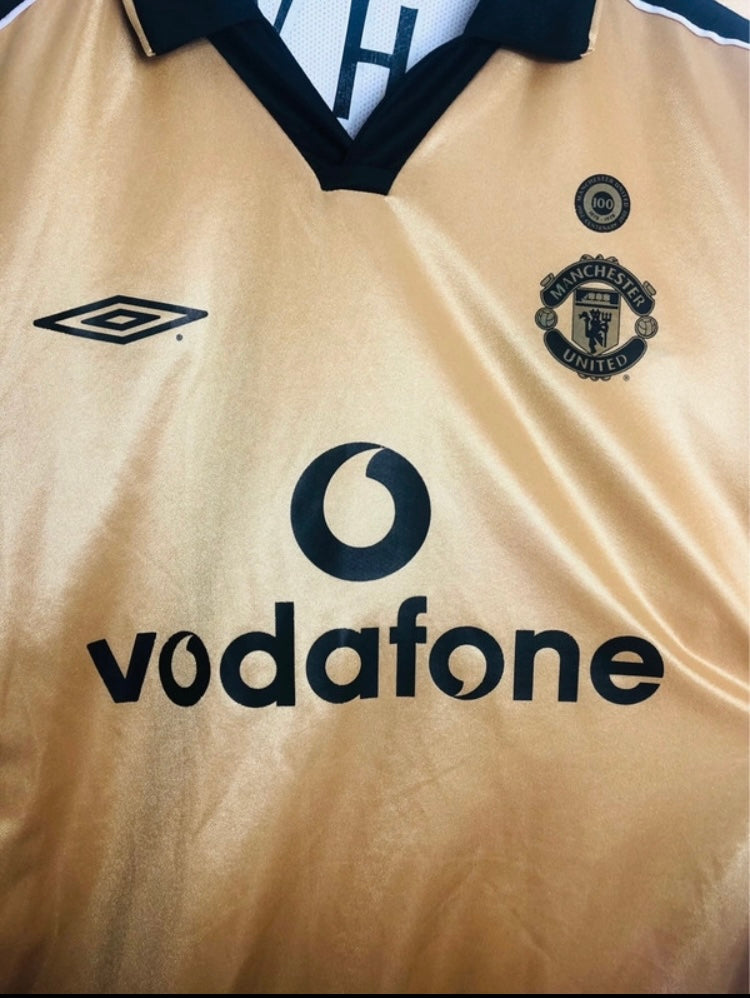 Manchester United away & third football shirt (reversible version)
Beckham XL 2001/02