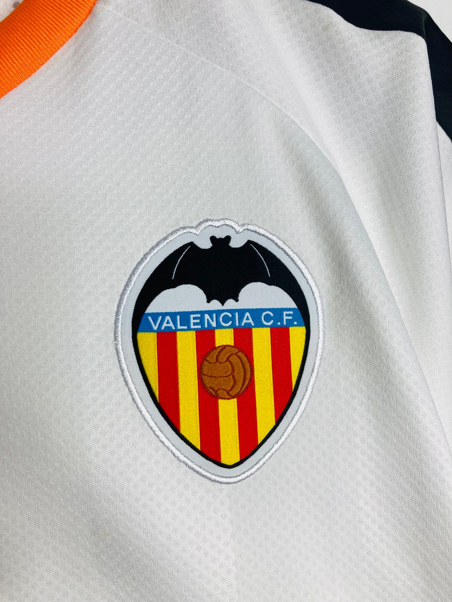Valencia home football shirt 2019/20 medium