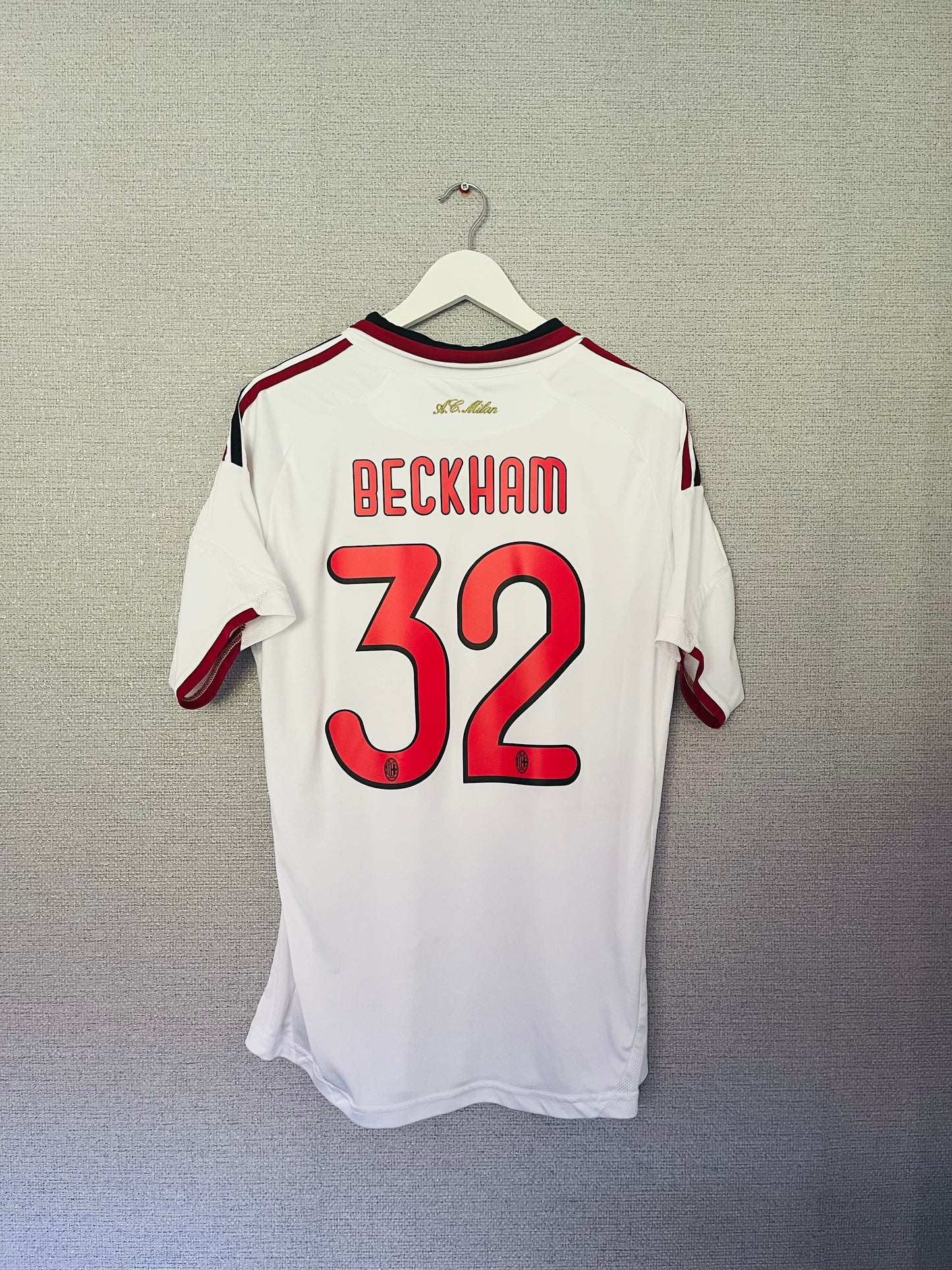 AC Milan away football shirt 2009/10 Beckham Large