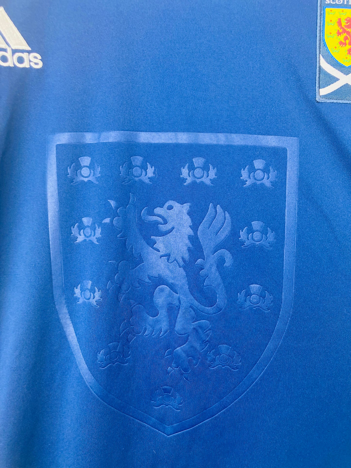 Scotland home football shirt
2010/11 XL
