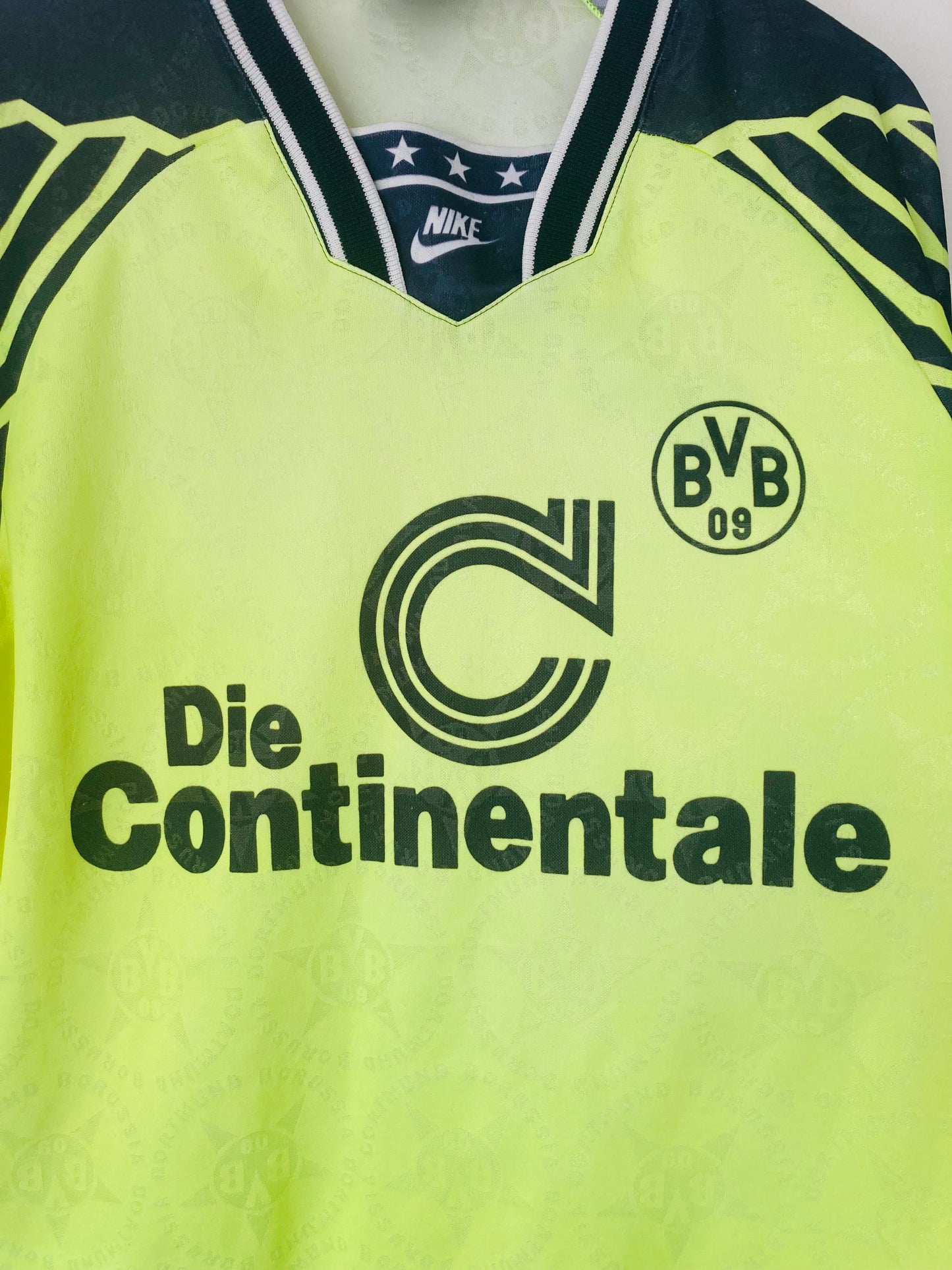 Borussia Dortmund home football shirt 1994/95 Medium
