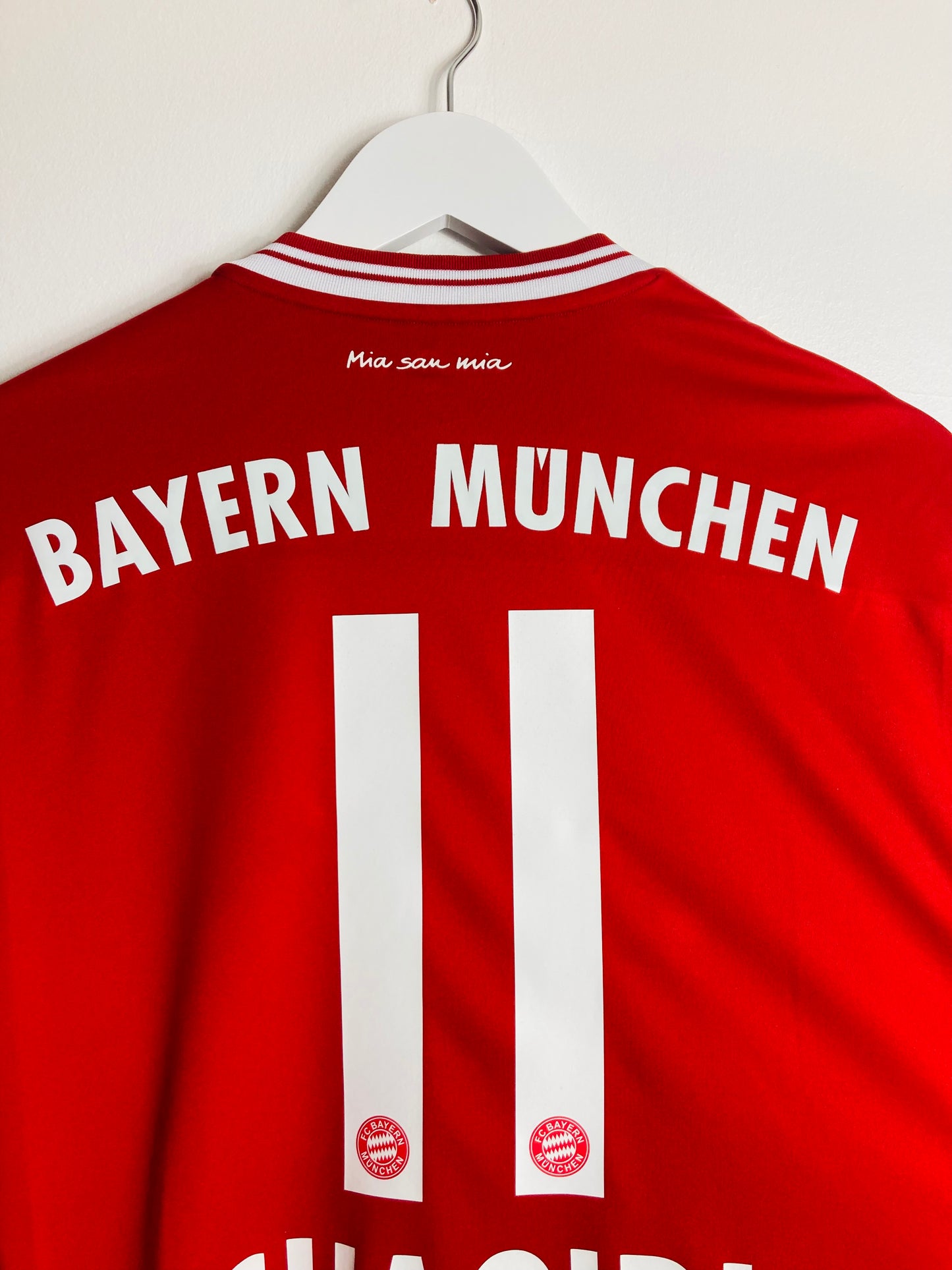 Bayern Munich home football shirt 2013/14 Shaqiri Medium