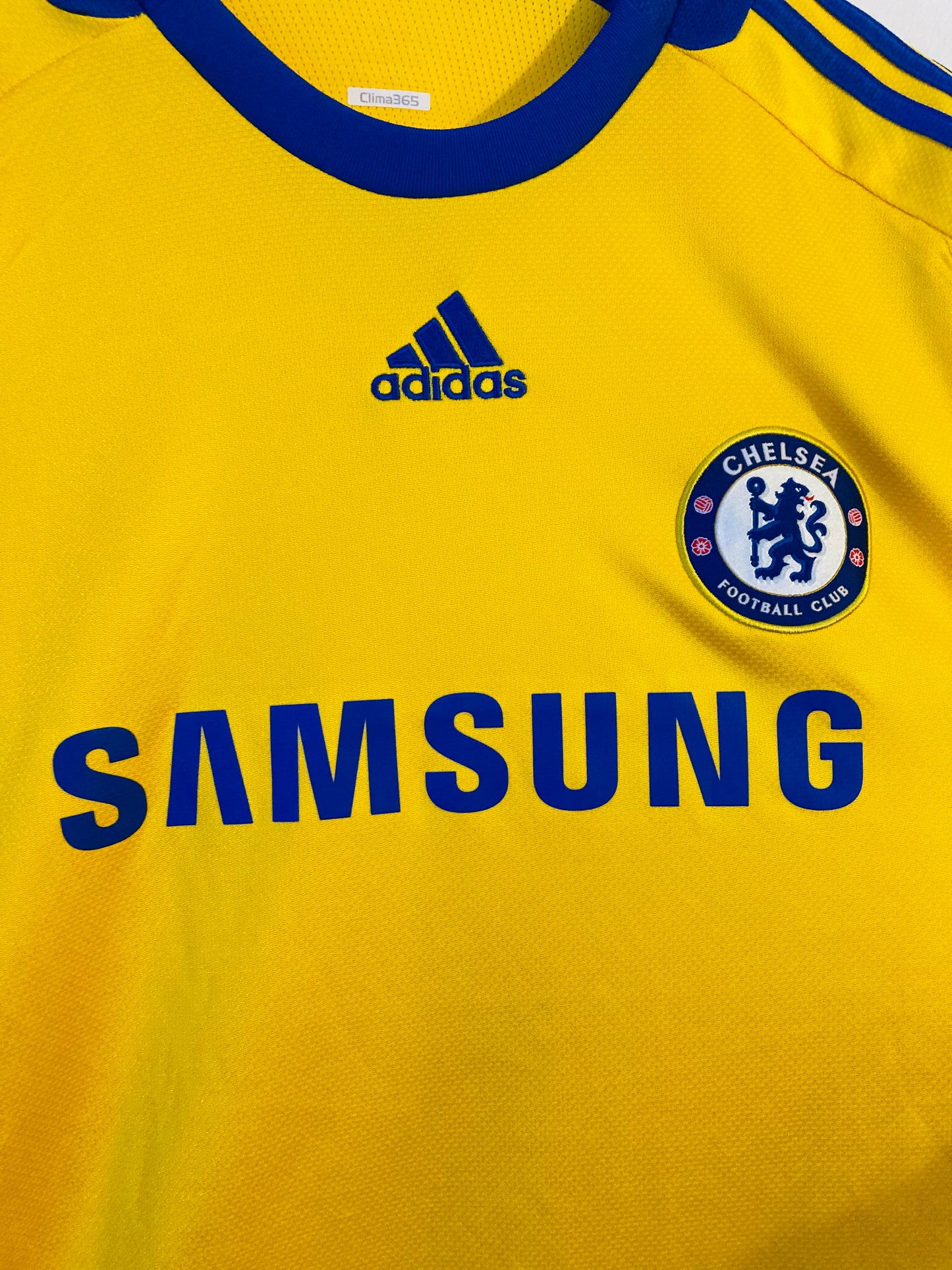 Chelsea third football shirt
2008/09 Deco Large