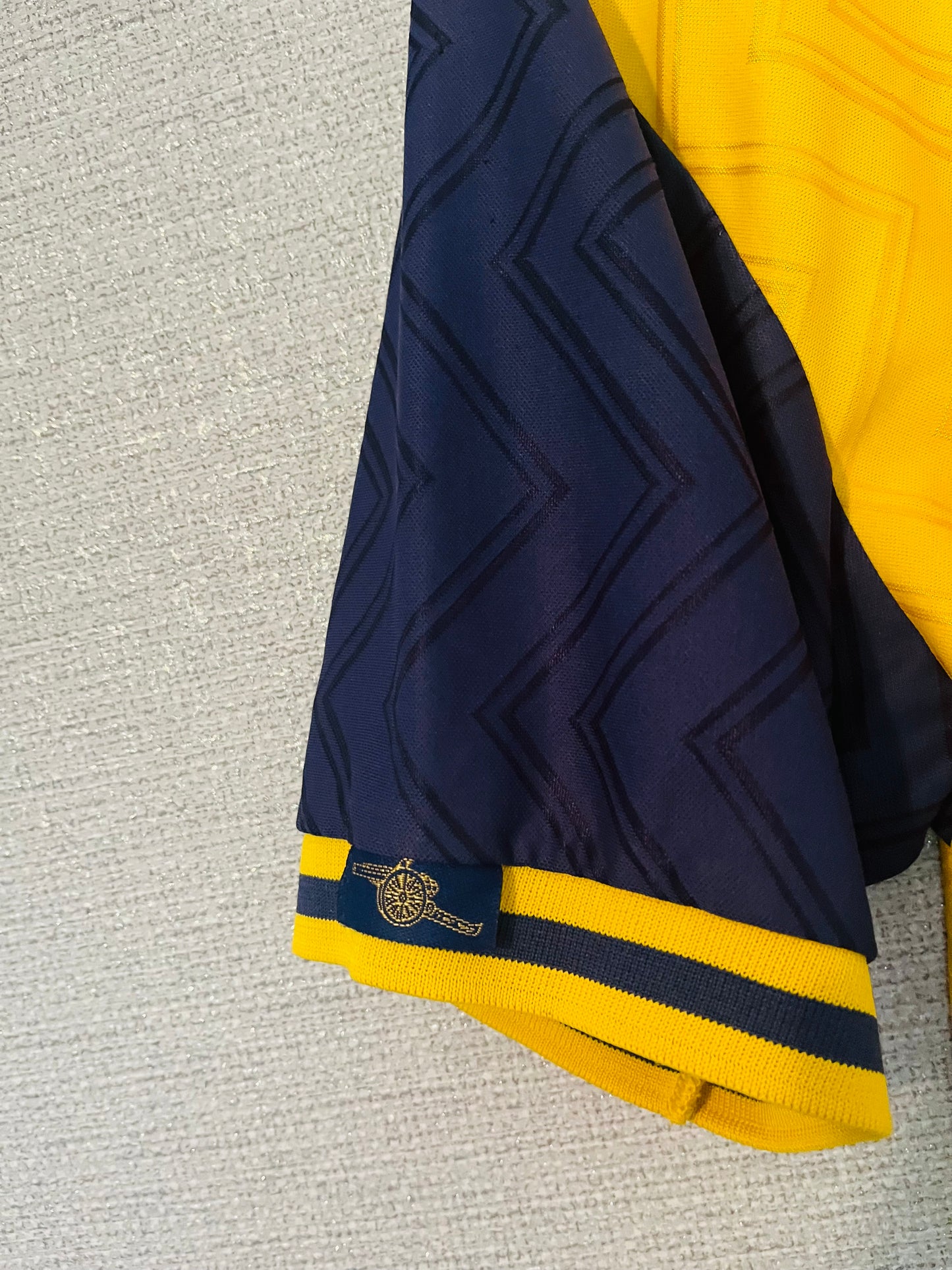Arsenal away football shirt
1996/97 Wright Large