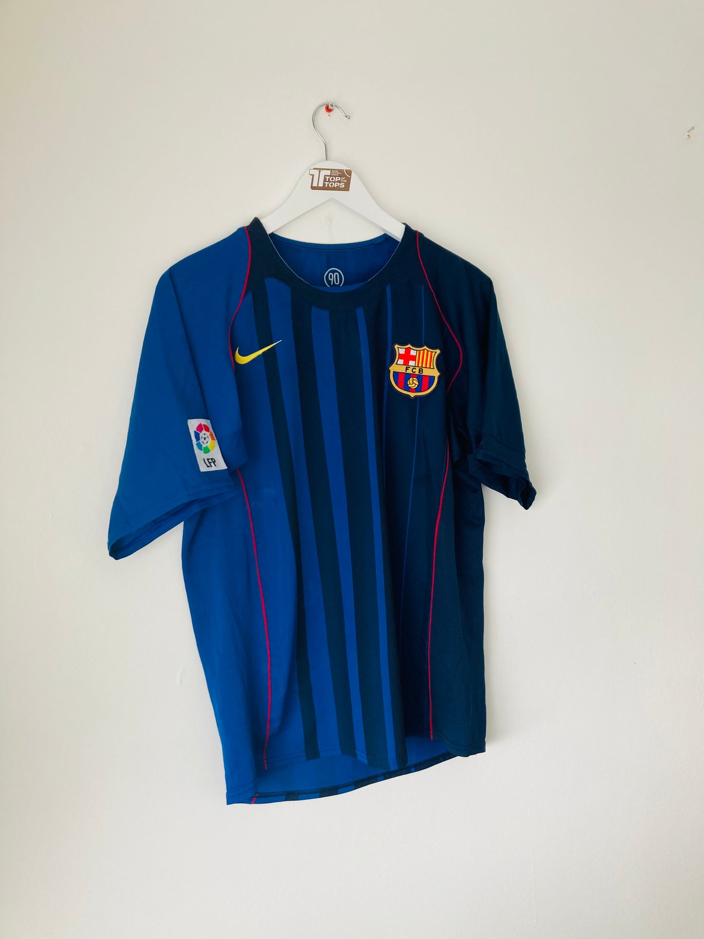 Barcelona away football shirt 2004/05 Ronaldinho Medium