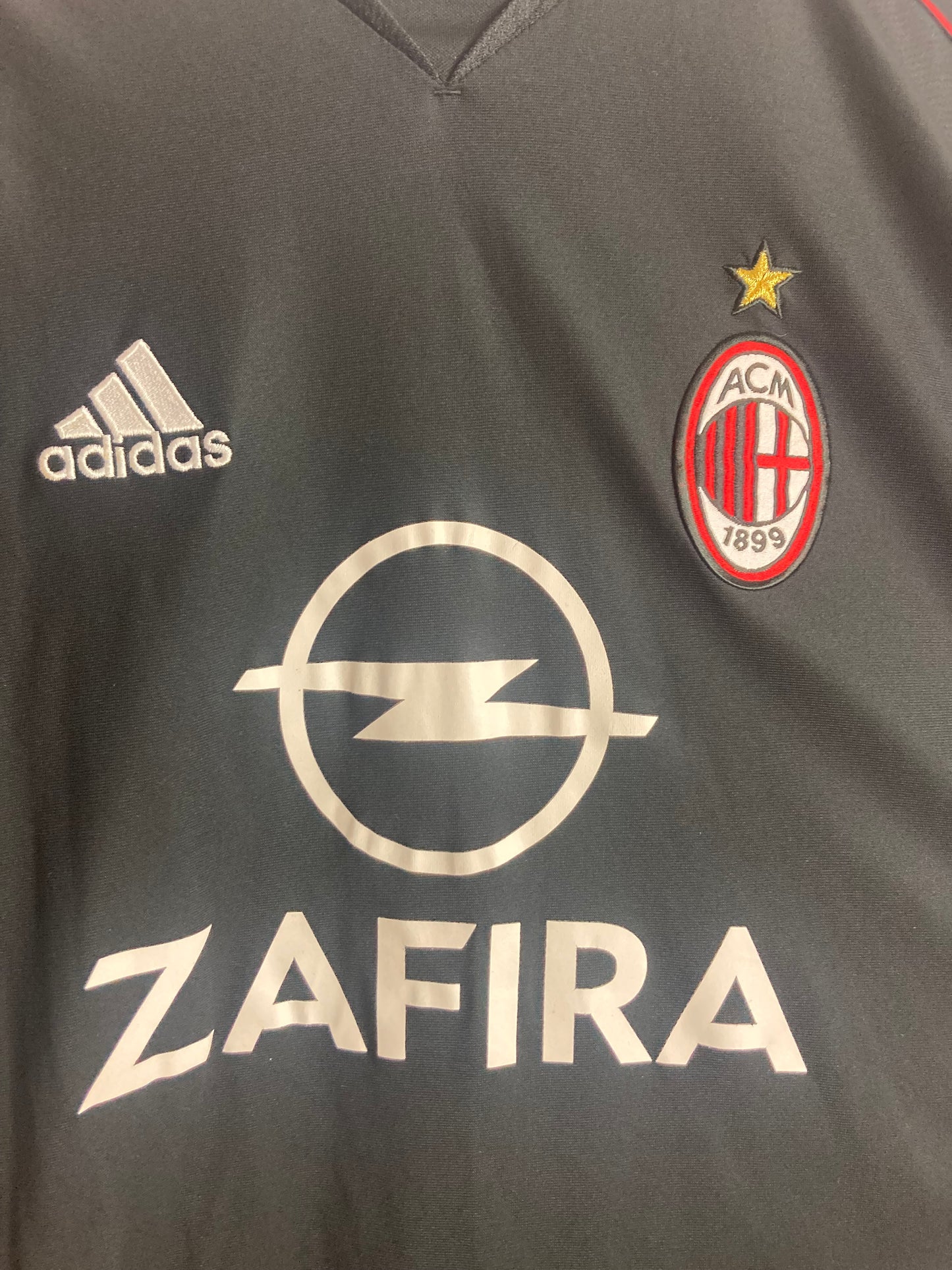 AC Milan third football shirt 2005/06 Shevchenko Medium
