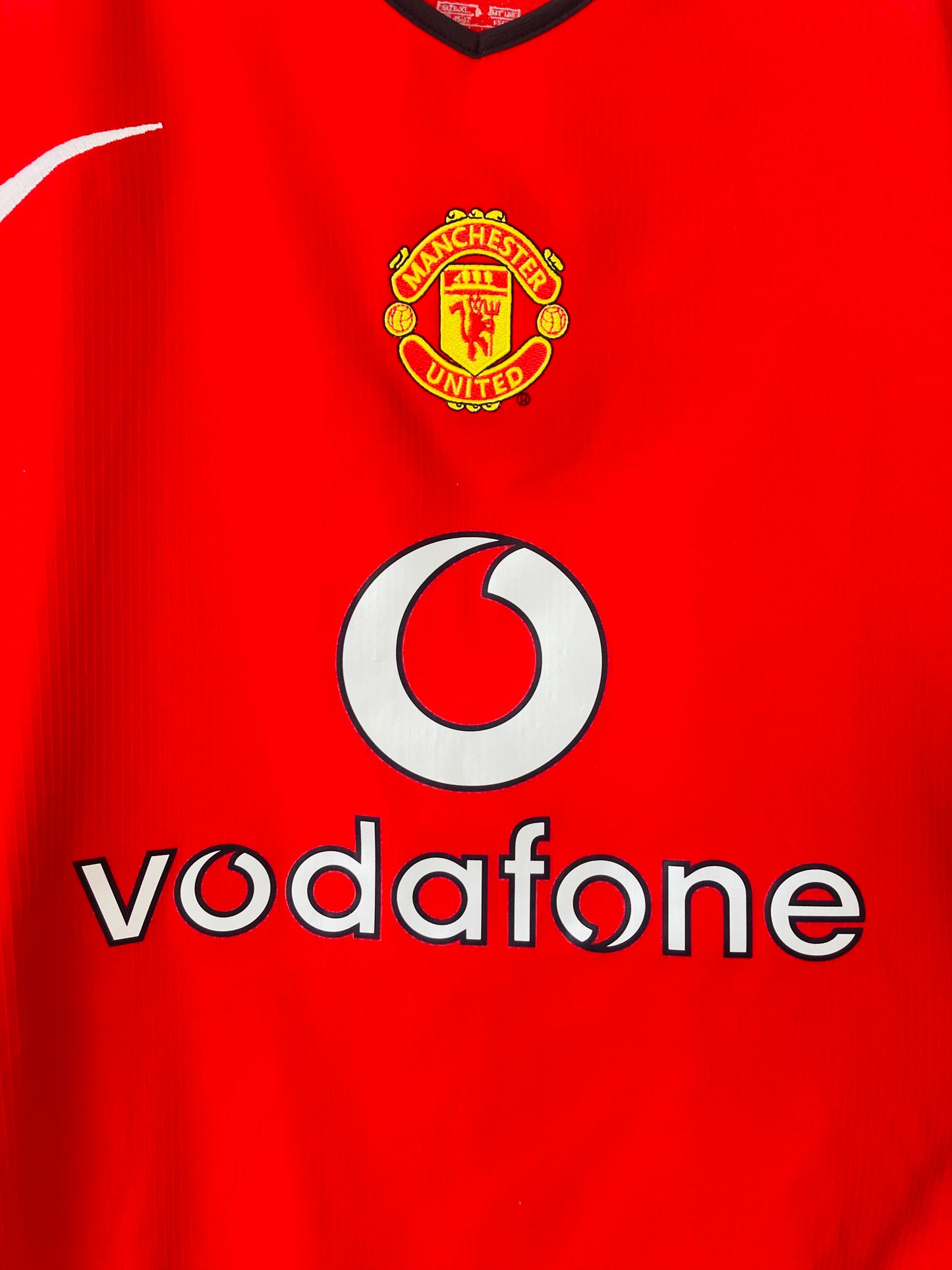 Manchester United home football shirt
Cristiano Ronaldo 7 2004/06 XL