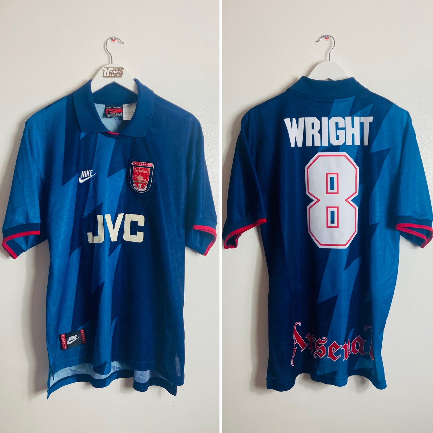 Arsenal away football shirt
1995/96 Wright Large