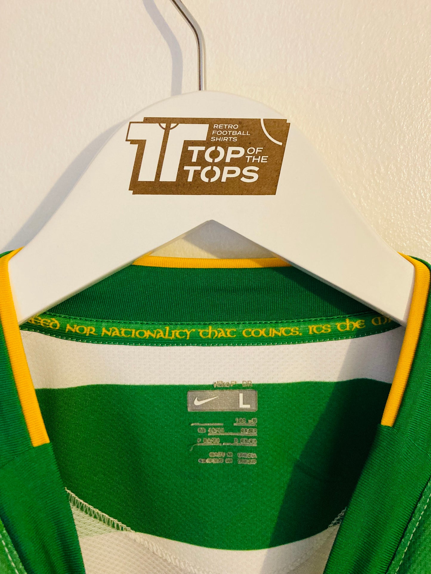 Glasgow Celtic home football shirt
2008/09 Nakamura Large