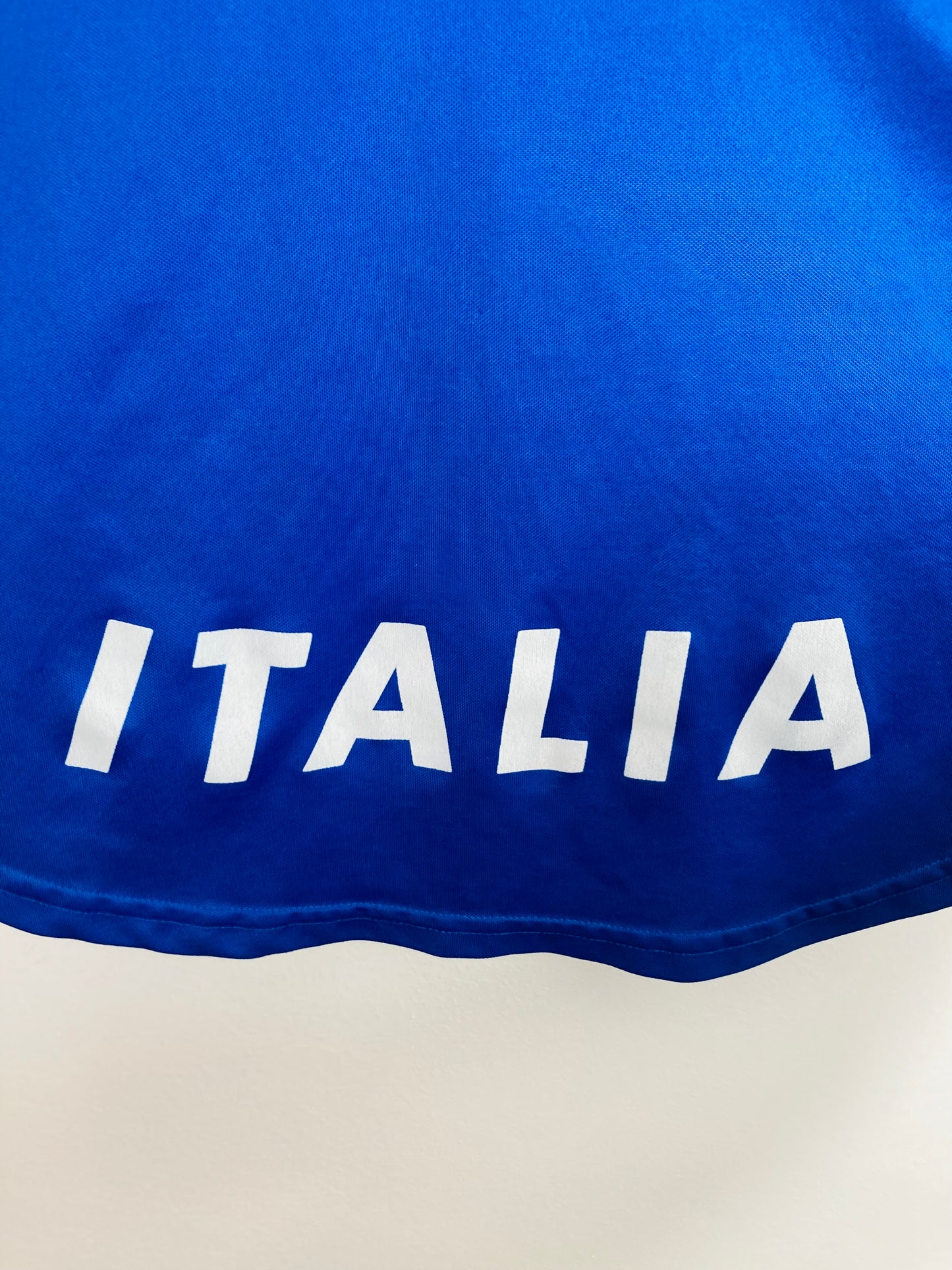 Italy home football shirt Euro 1996 Maldini Medium fit