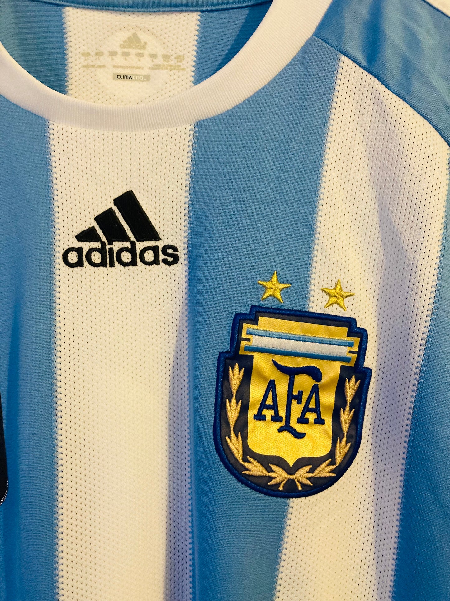Argentina home football shirt
World Cup 2010 Messi large
