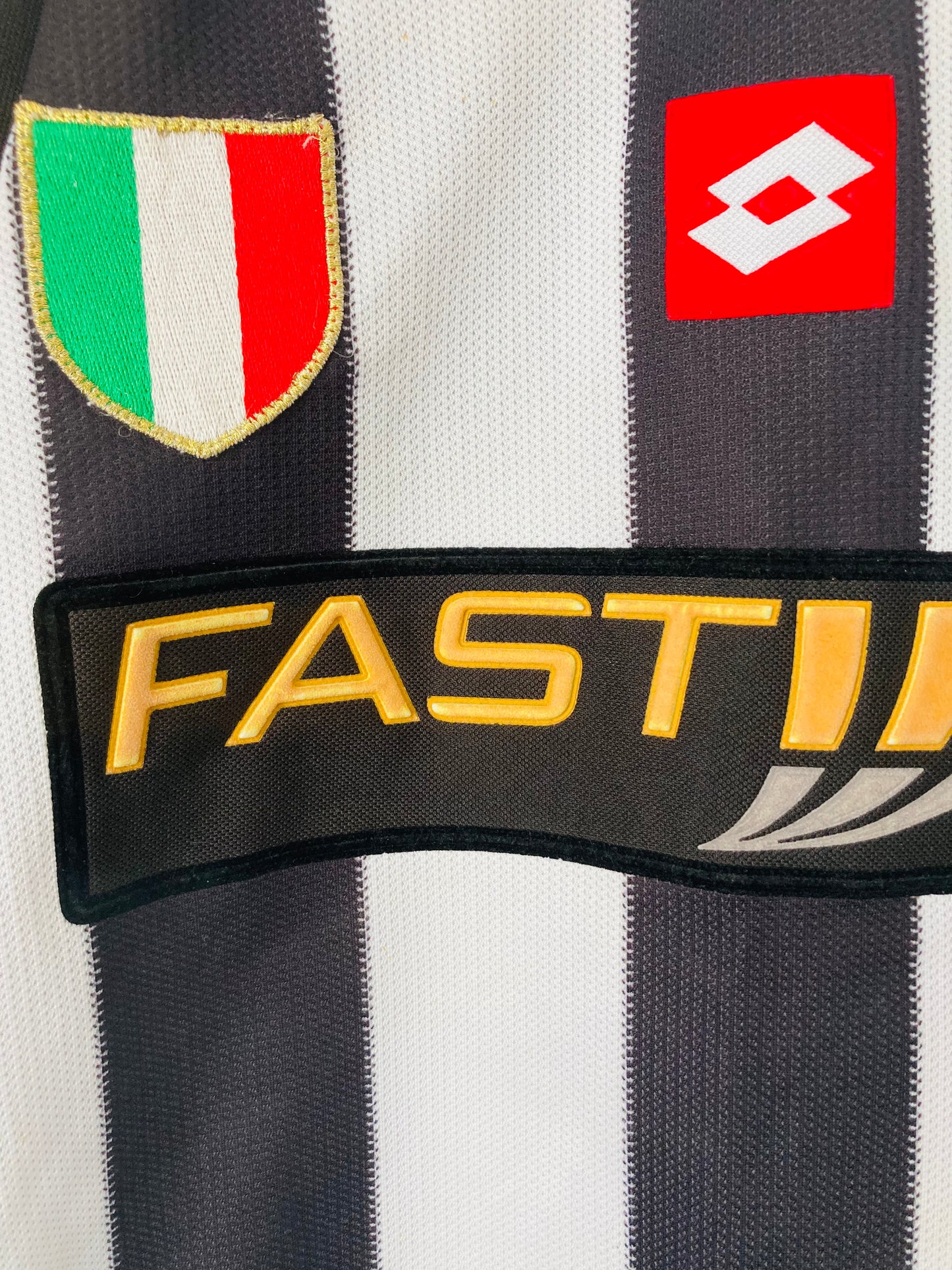 Juventus home football shirt 2002/03 Salas Large