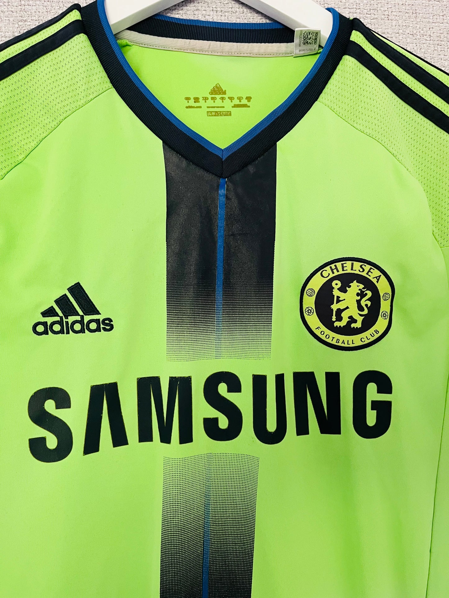 Chelsea third football shirt 2010/11 Lampard Small