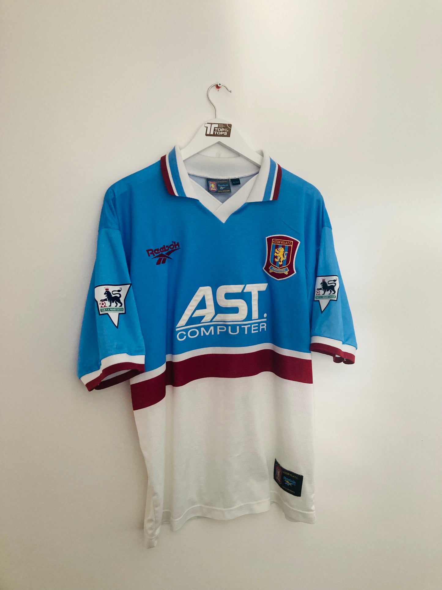 Aston Villa away football shirt 1997/98 Yorke Large