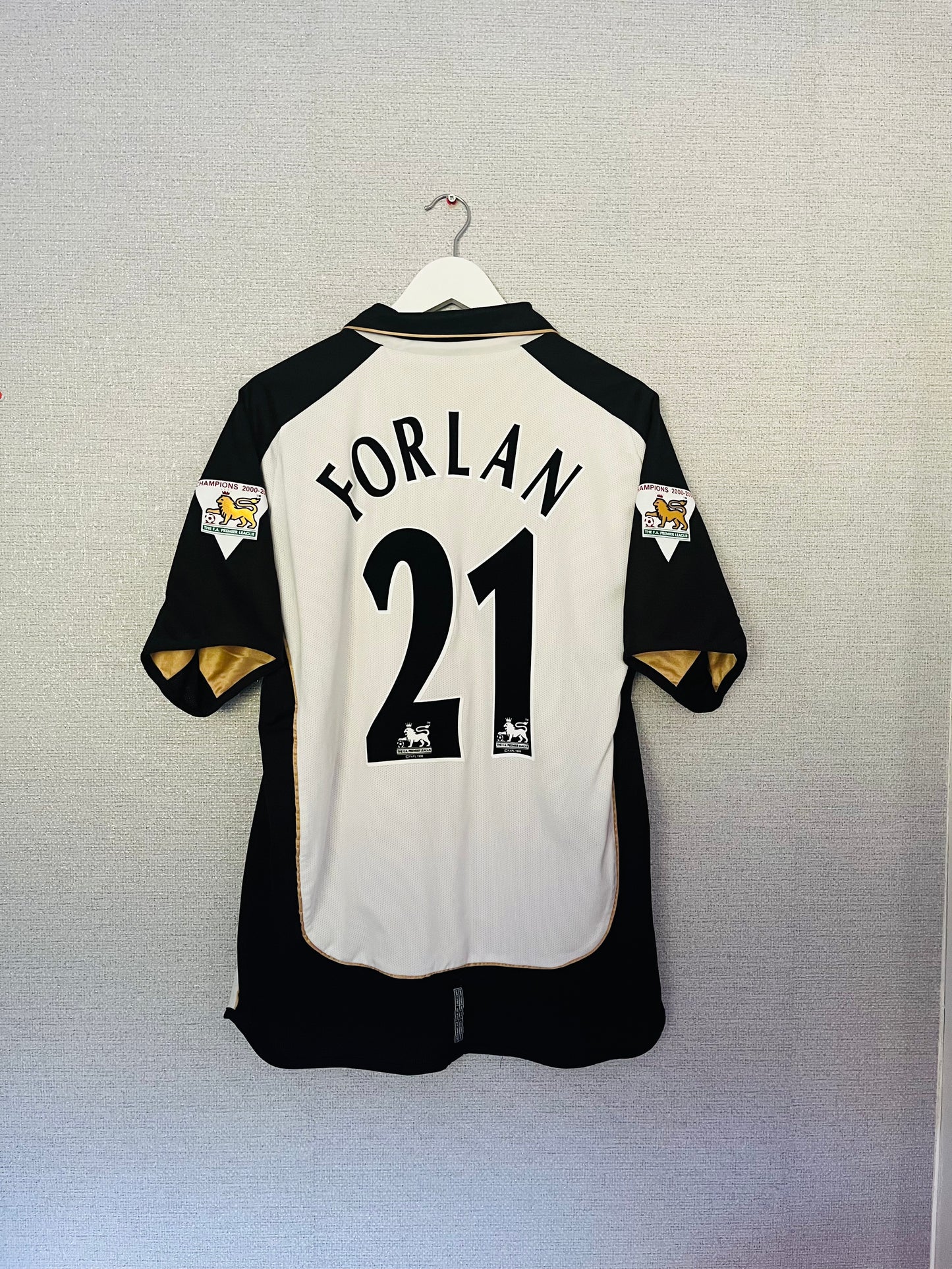 Manchester United away reversible football shirt 2001/02 Forlan Large