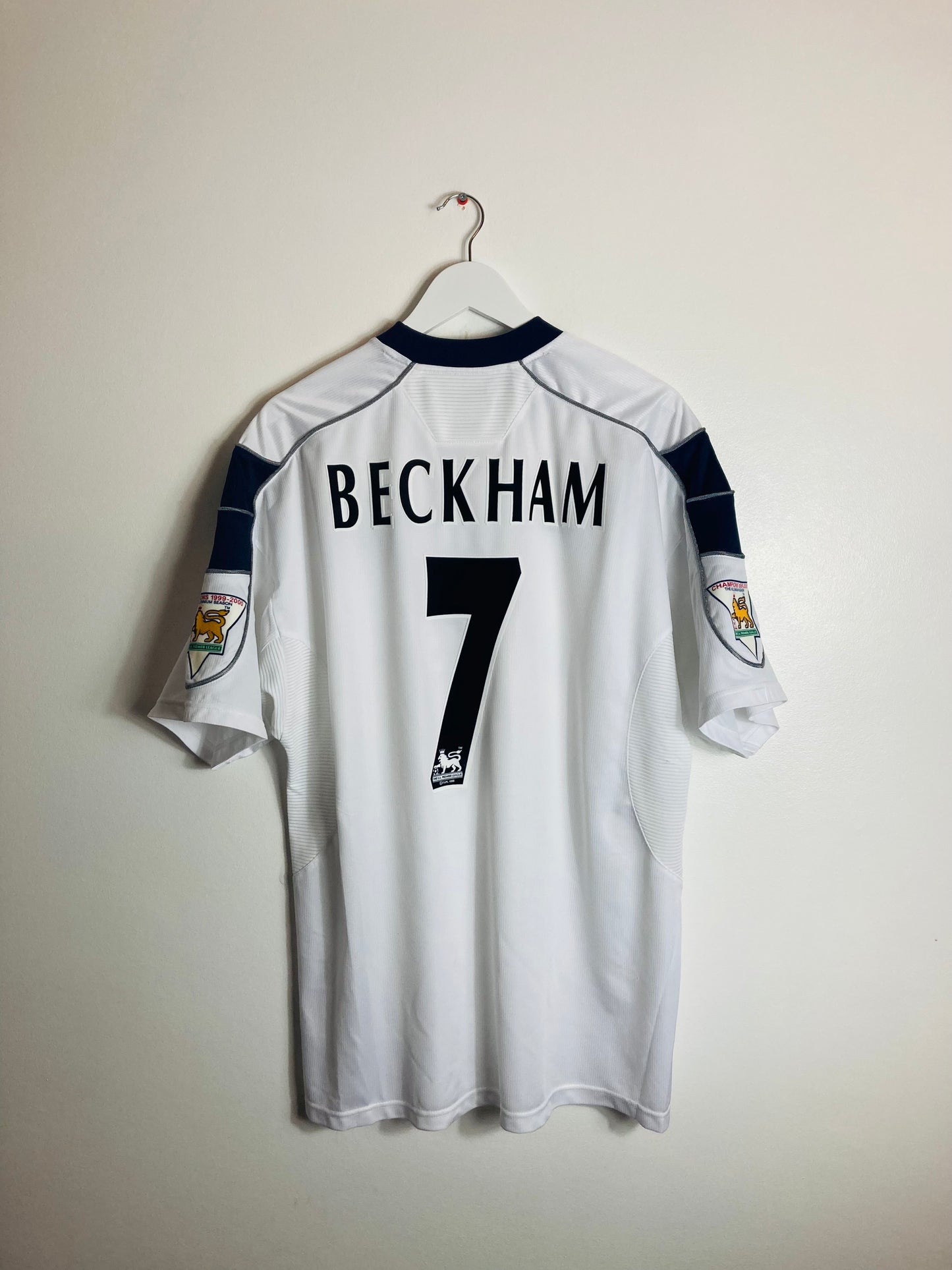 Manchester United away football shirt 2000/01 Beckham XL