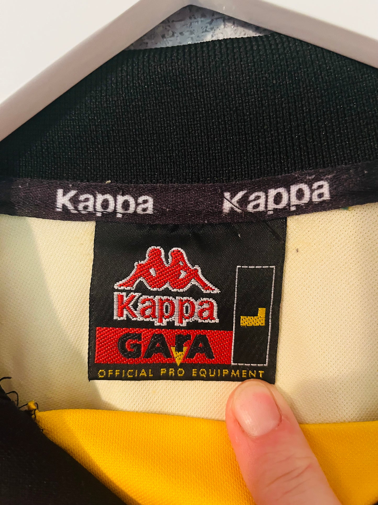 Jamaica home football shirt
W/C 1998 Large