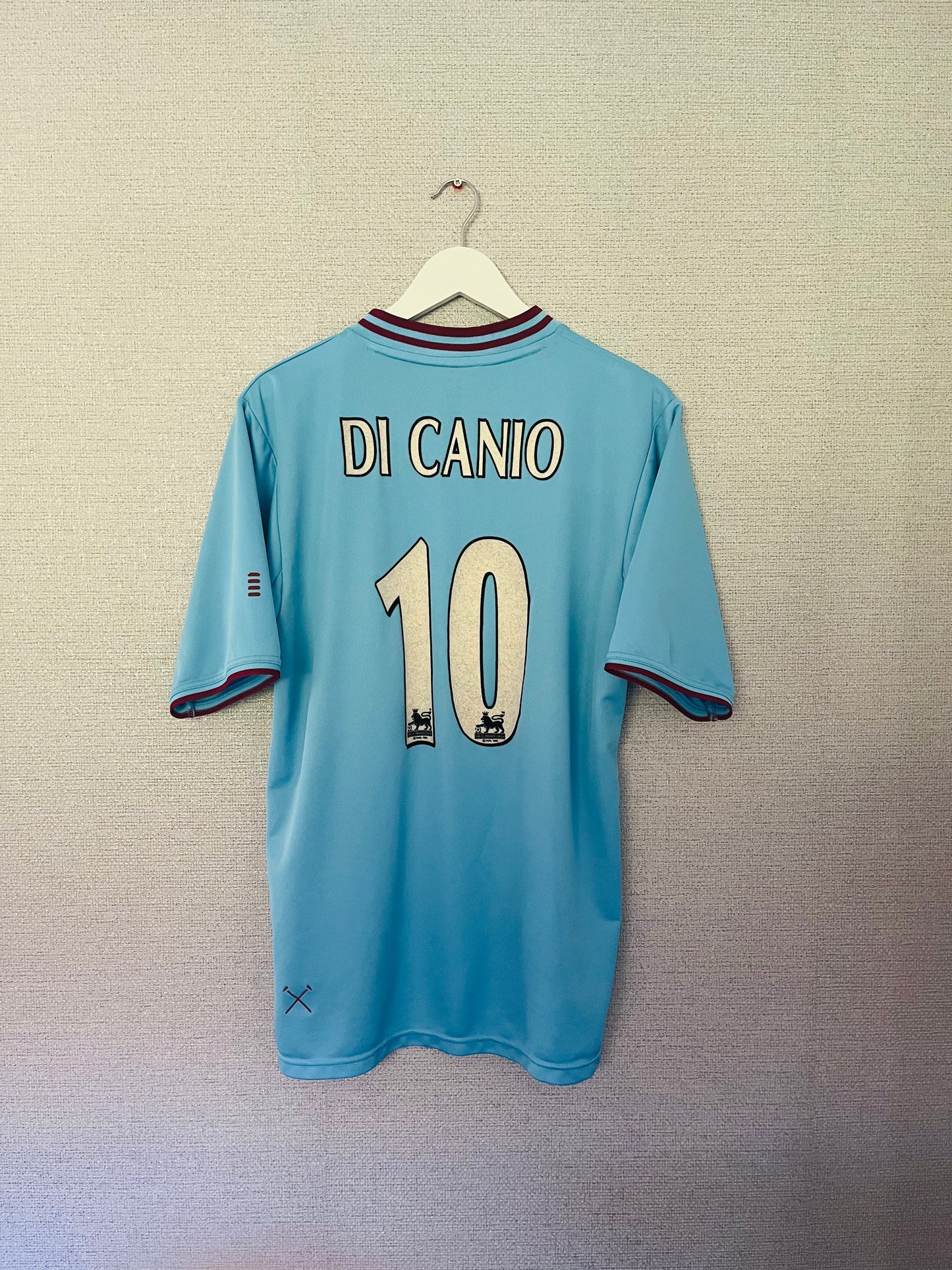 West Ham United away football shirt 2001/03 Medium