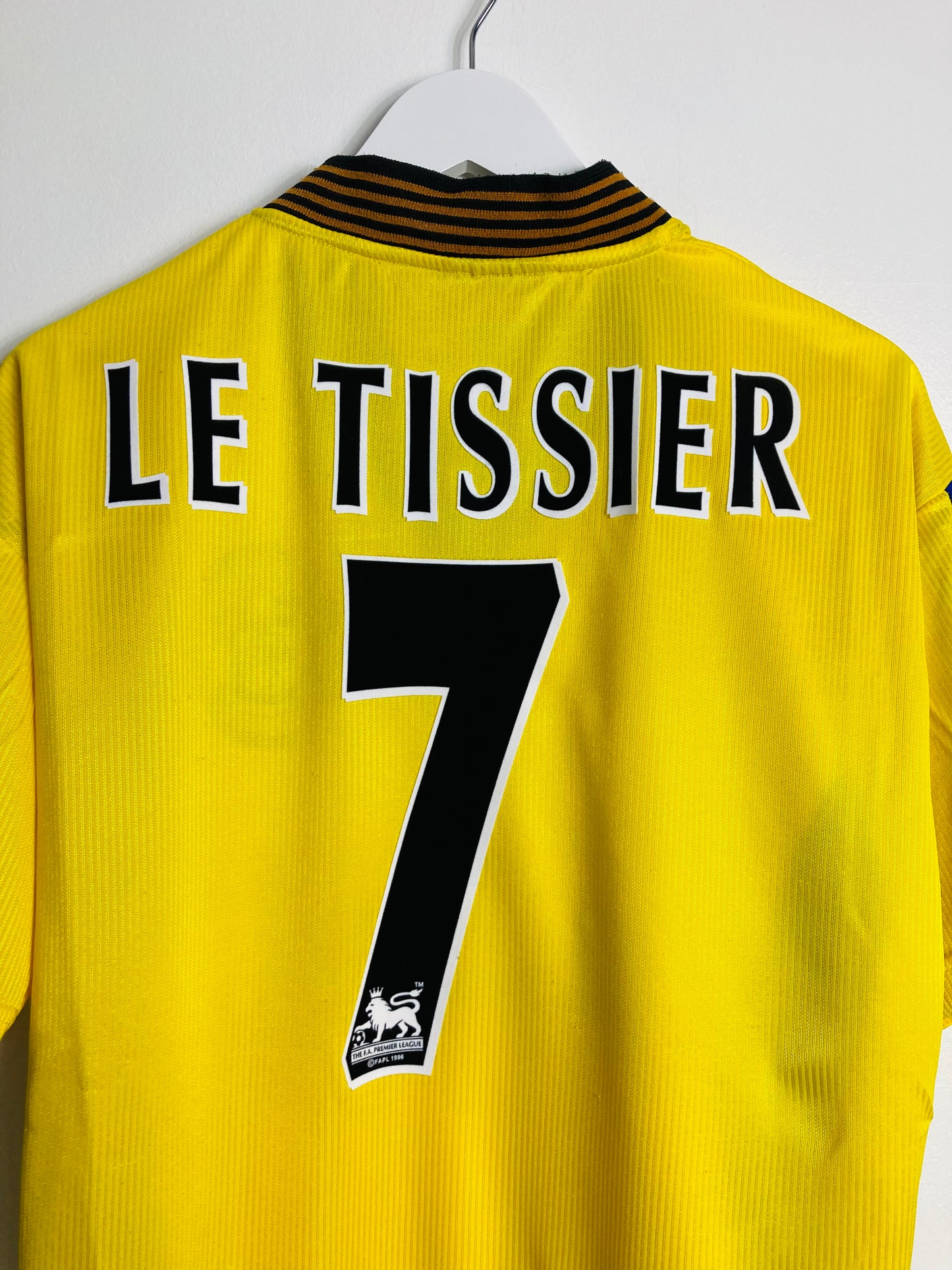 Southampton away football shirt 1998/99 Le Tissier XL