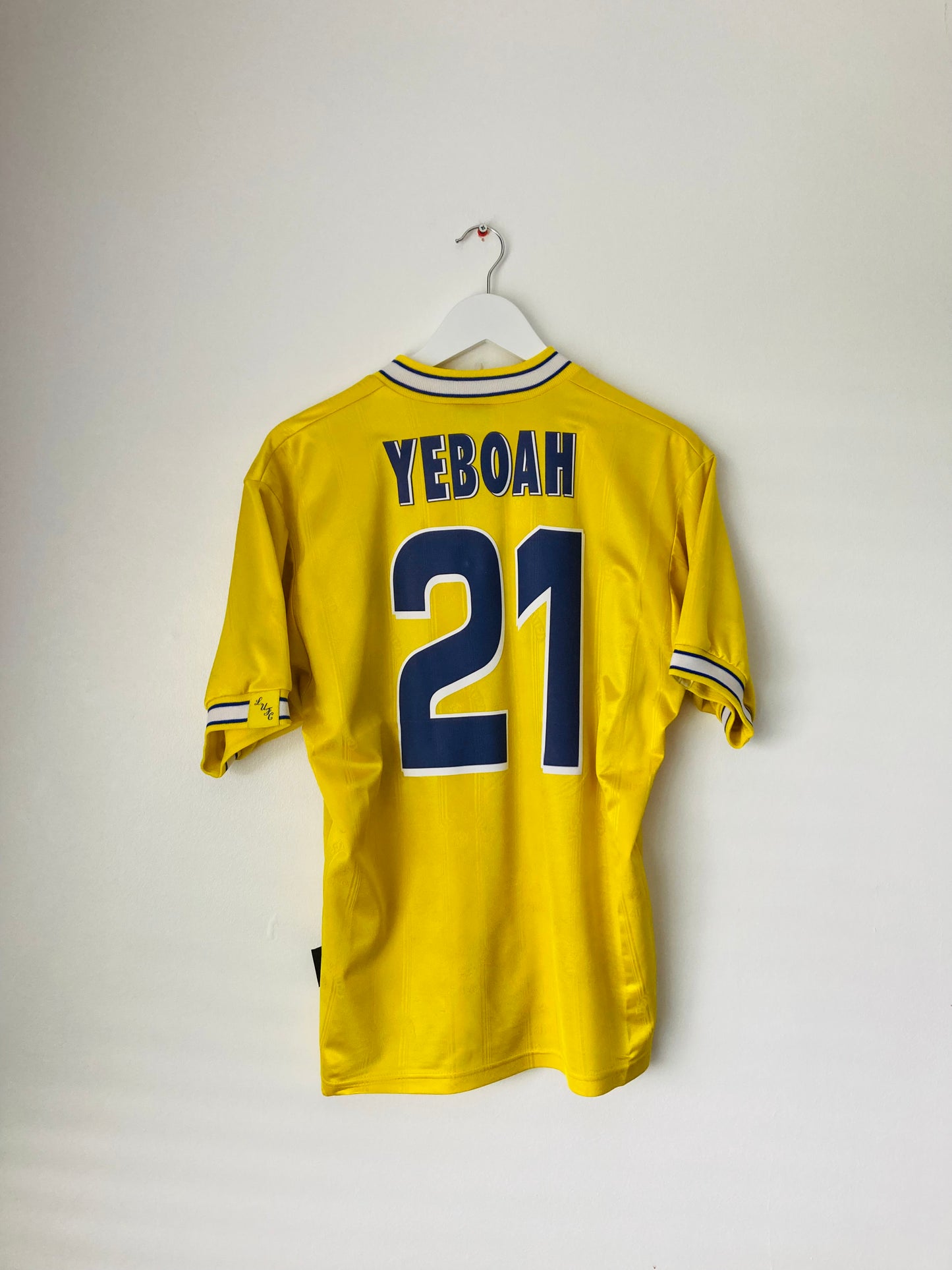 Leeds United away football shirt
1996/97 Yeboah Small