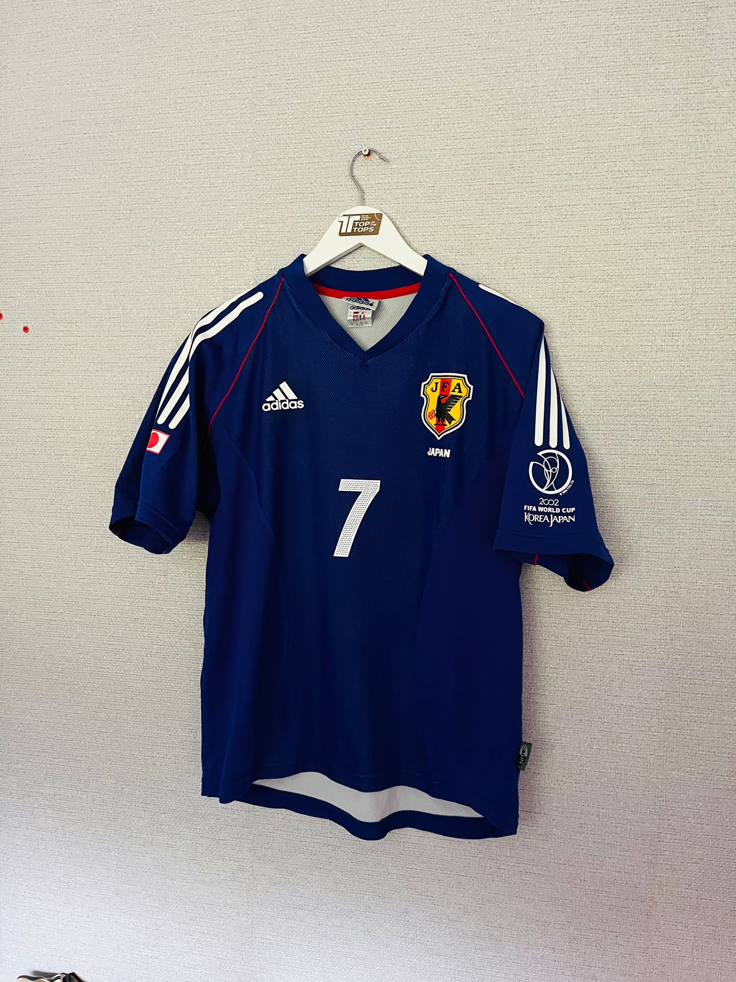 Japan home football shirt
W/C 2002 Nakata Medium