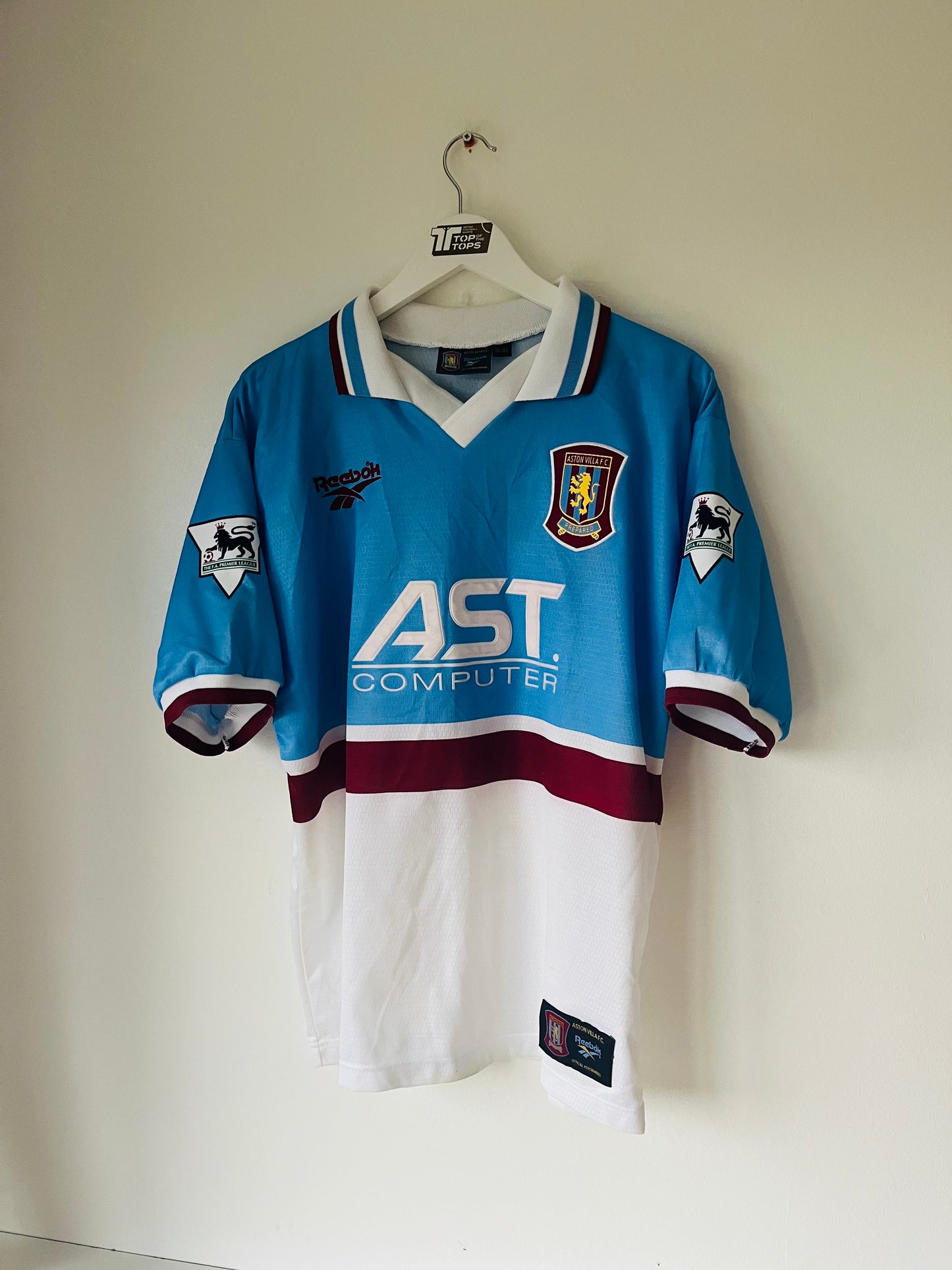 Aston Villa away football shirt 1997/98 Yorke Medium