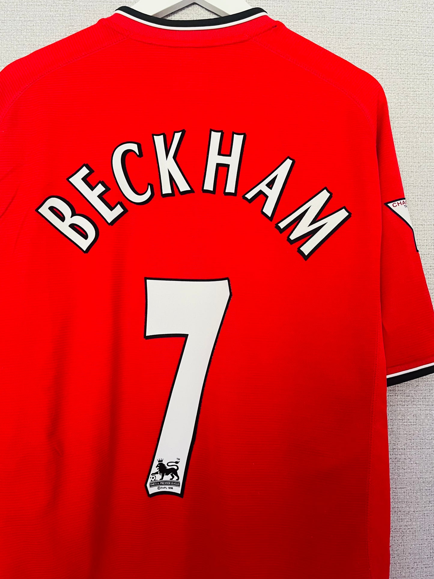 Manchester United home football shirt 2000/01 Beckham XL