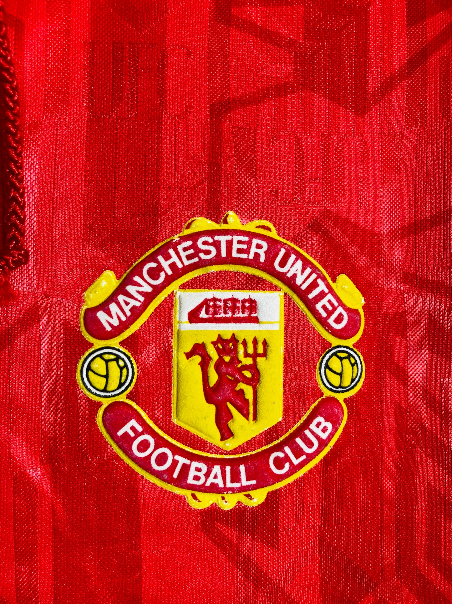 Manchester United home football shirt
1992/94 Irwin Large