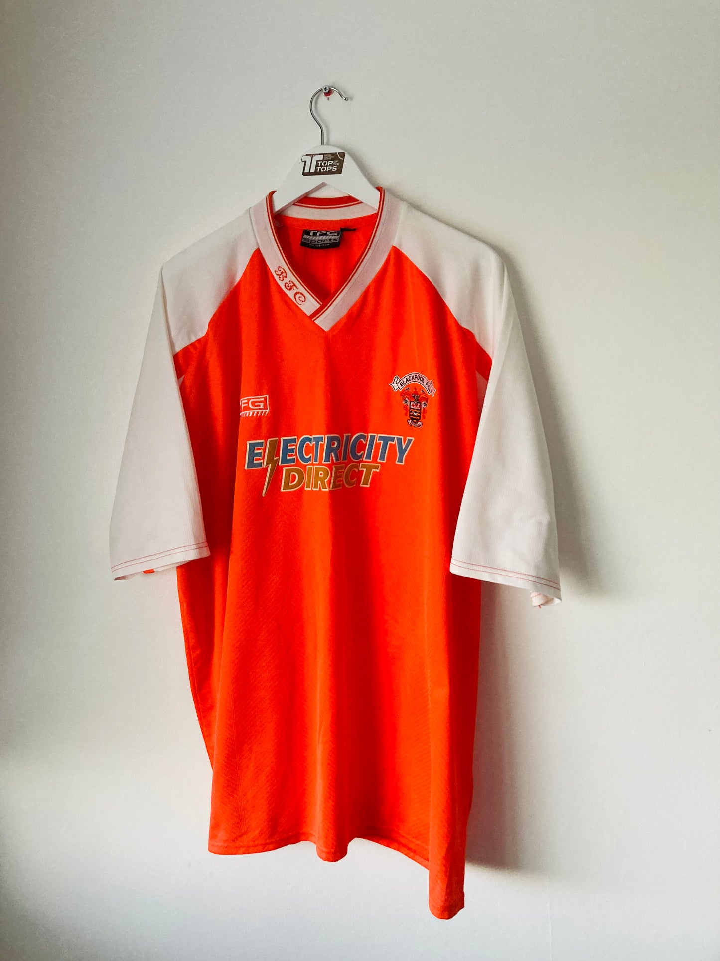 Blackpool home football shirt 2001/03 XXL