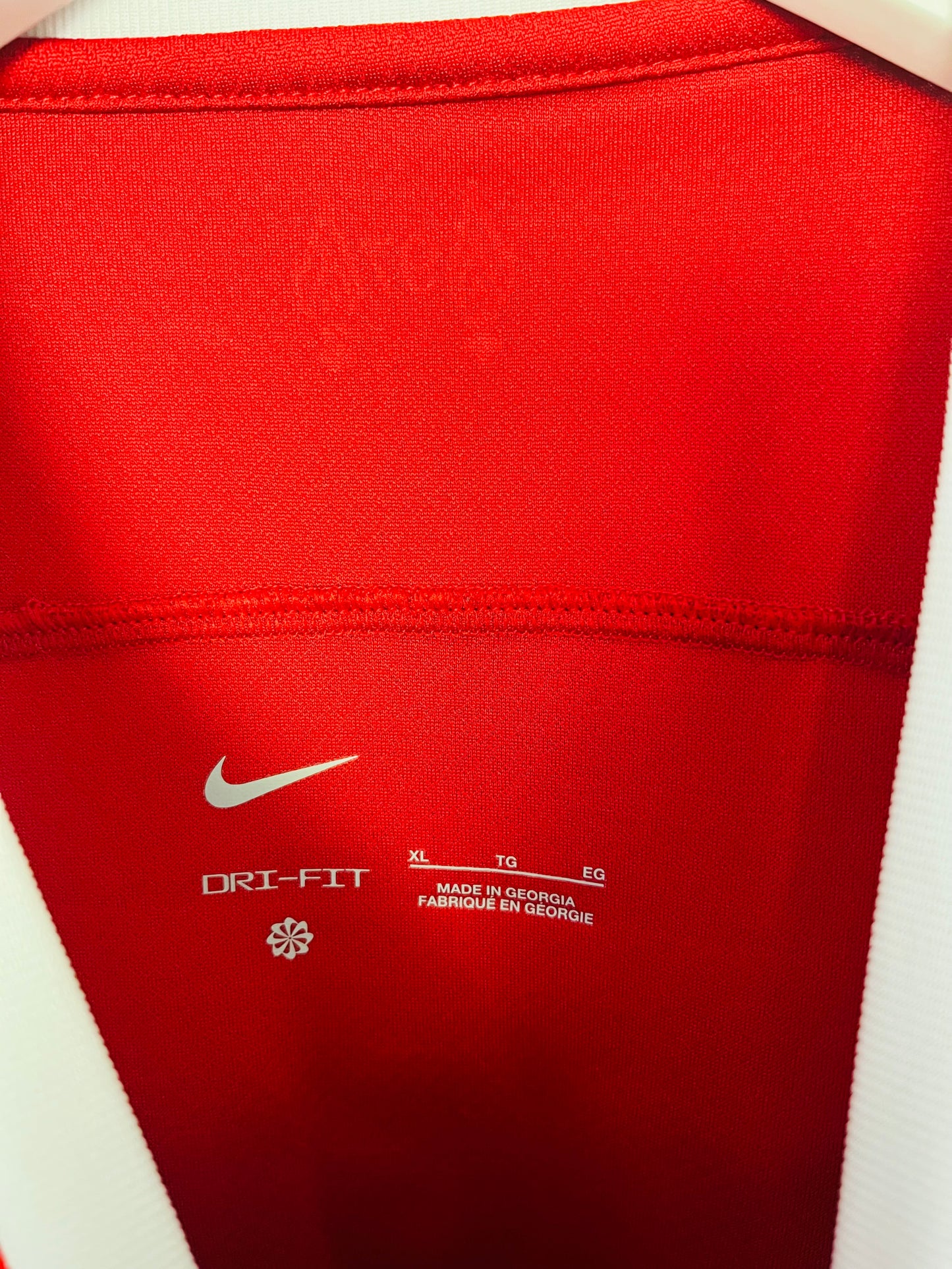 Liverpool home football shirt
2023/24 Jota XL