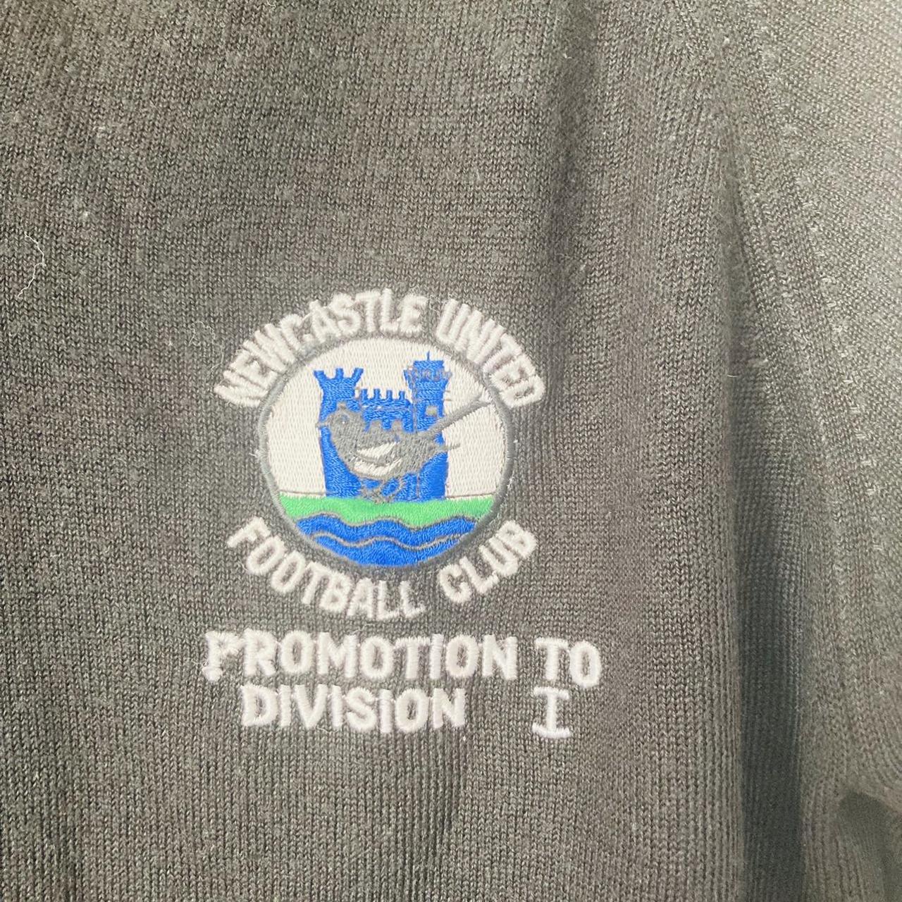Newcastle United 1983/1984 Black Training Jumper (S)
