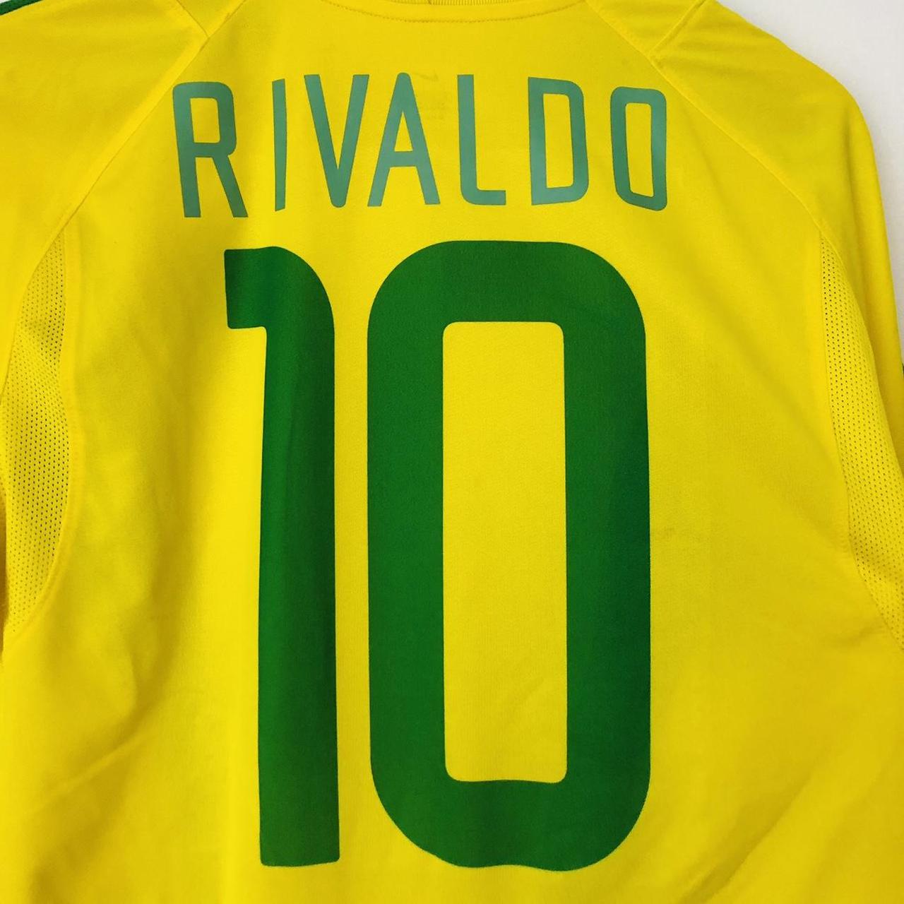 Brazil 2002 Yellow Football Shirt (S)