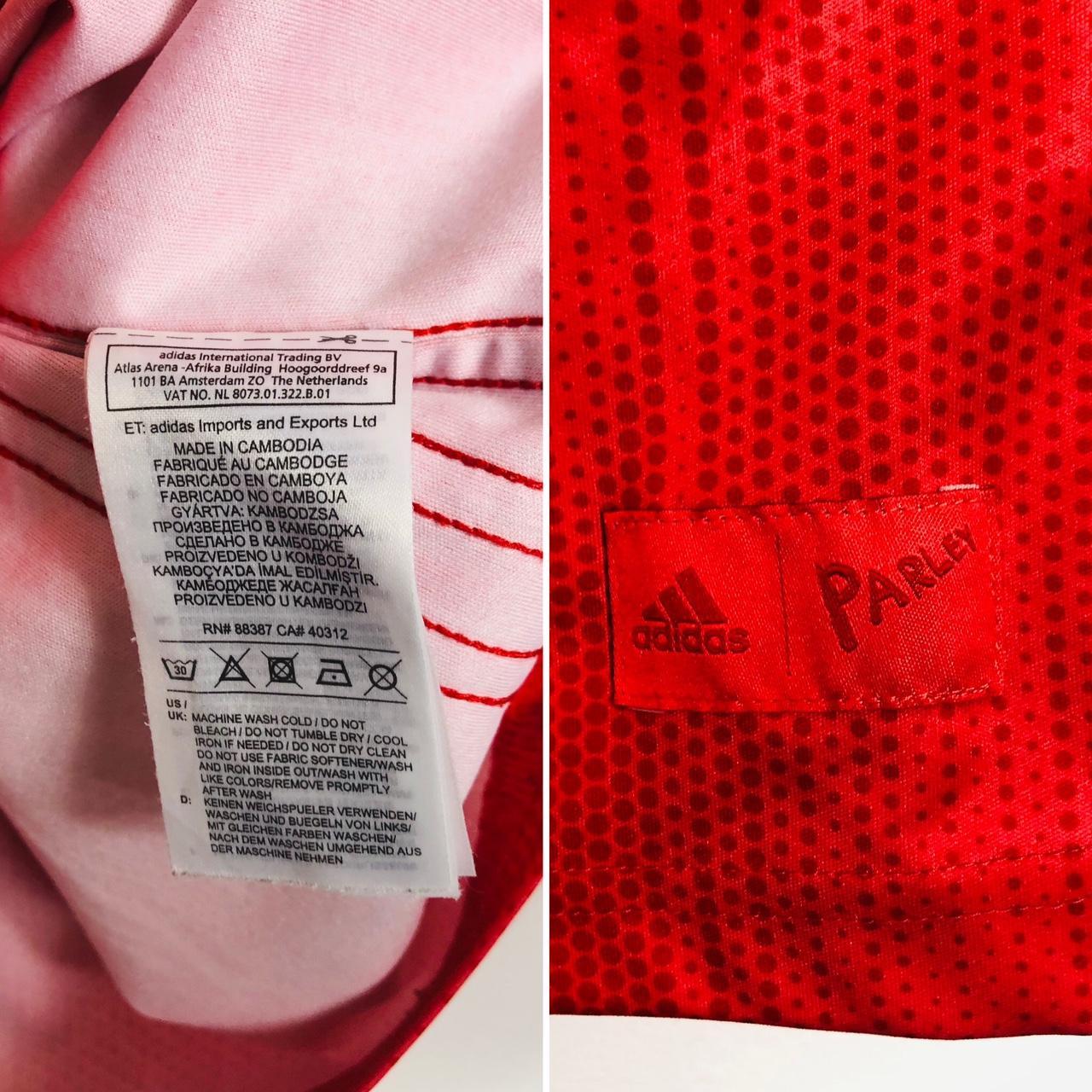 Real Madrid 2018/2019 Red Third Football Shirt (M)