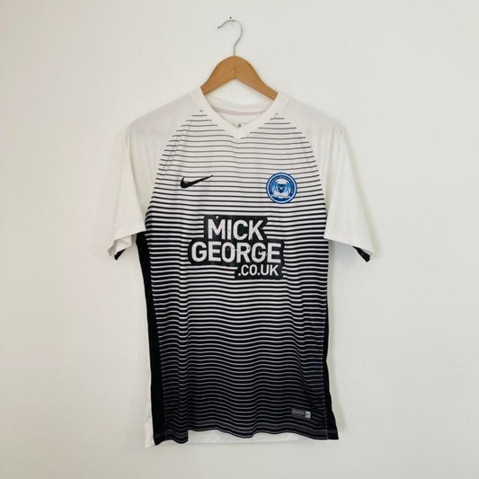 Peterborough United 2017/2018 Black & White Away Football Shirt (M)